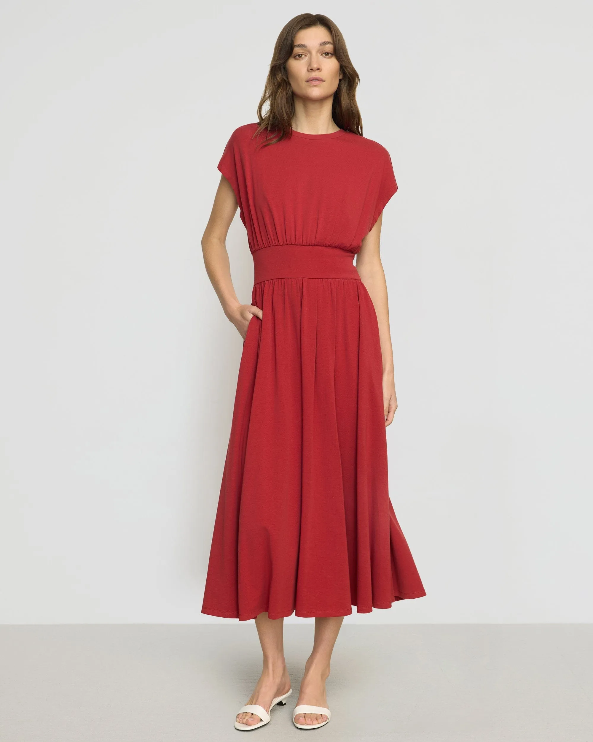 Elegant Piece Hook-And-Eye Prima Jersey Midi Dress