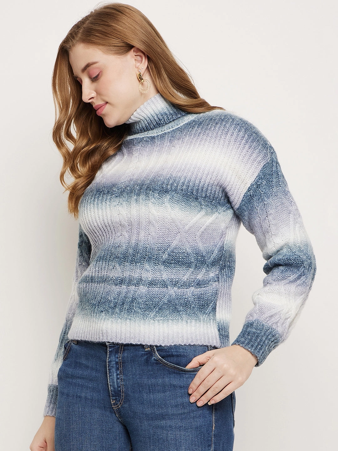 Comfortable Knit Madame Off-White Jacquared Sweater