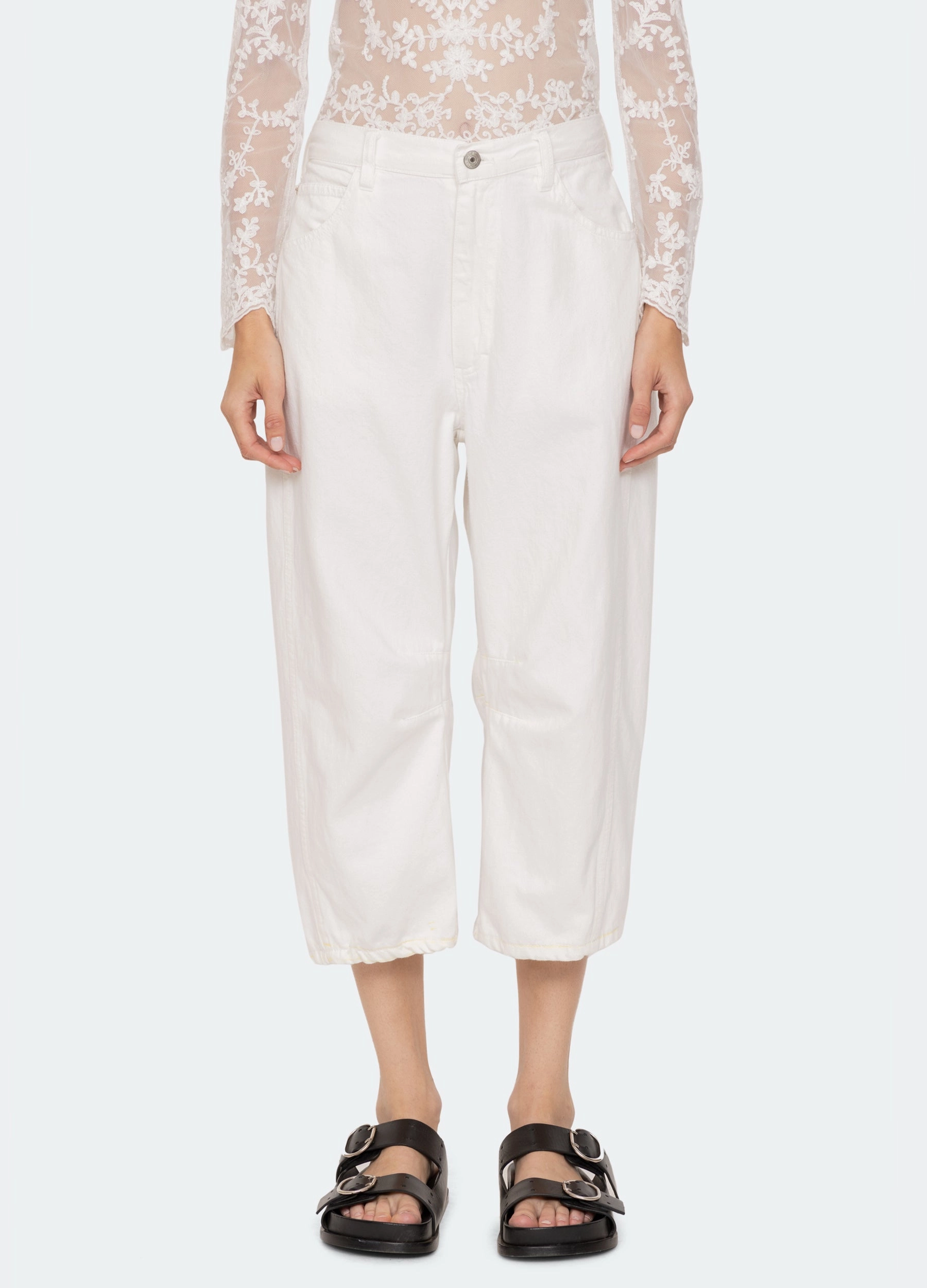 Solid shade Oli Cropped Jeans