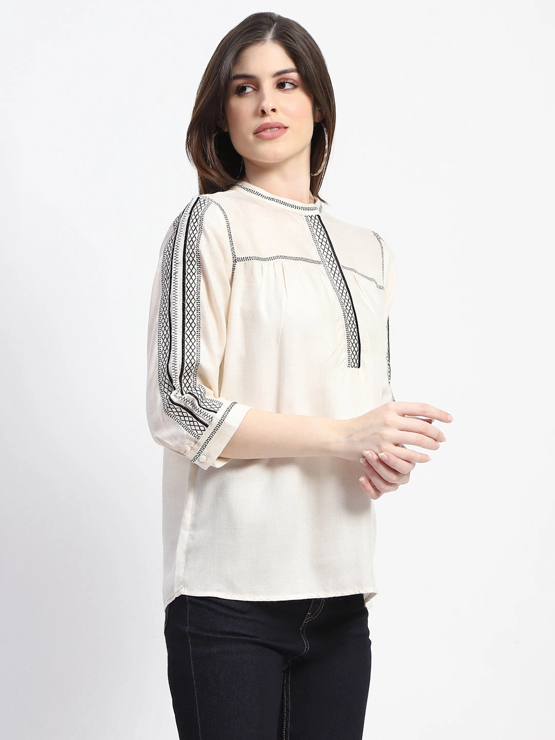Compact Stitching Madame Embroidered Off White Top