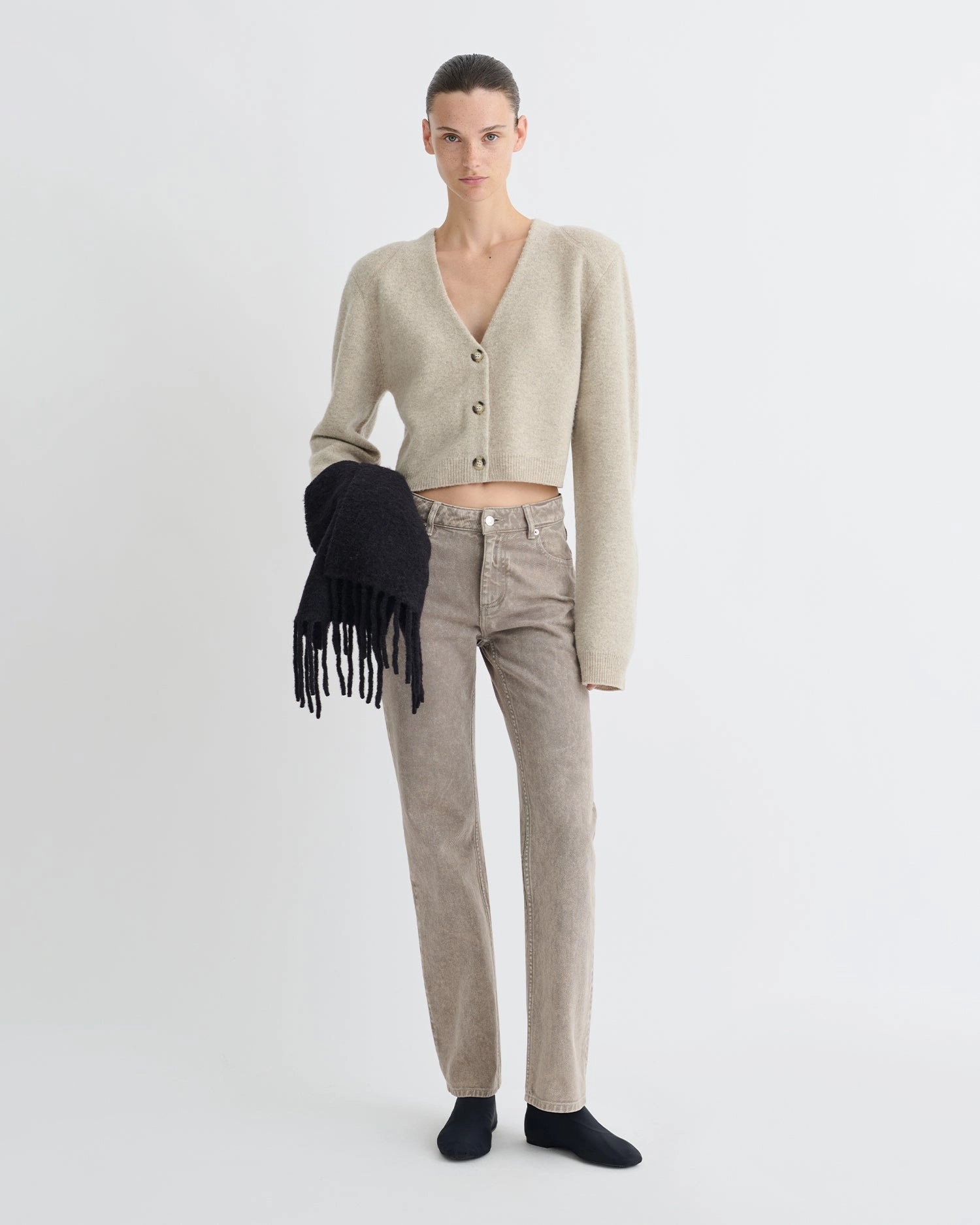 Inner Layer Versatile Comforted Raddix - Overwashed Merino Cardigan - Oatmeal