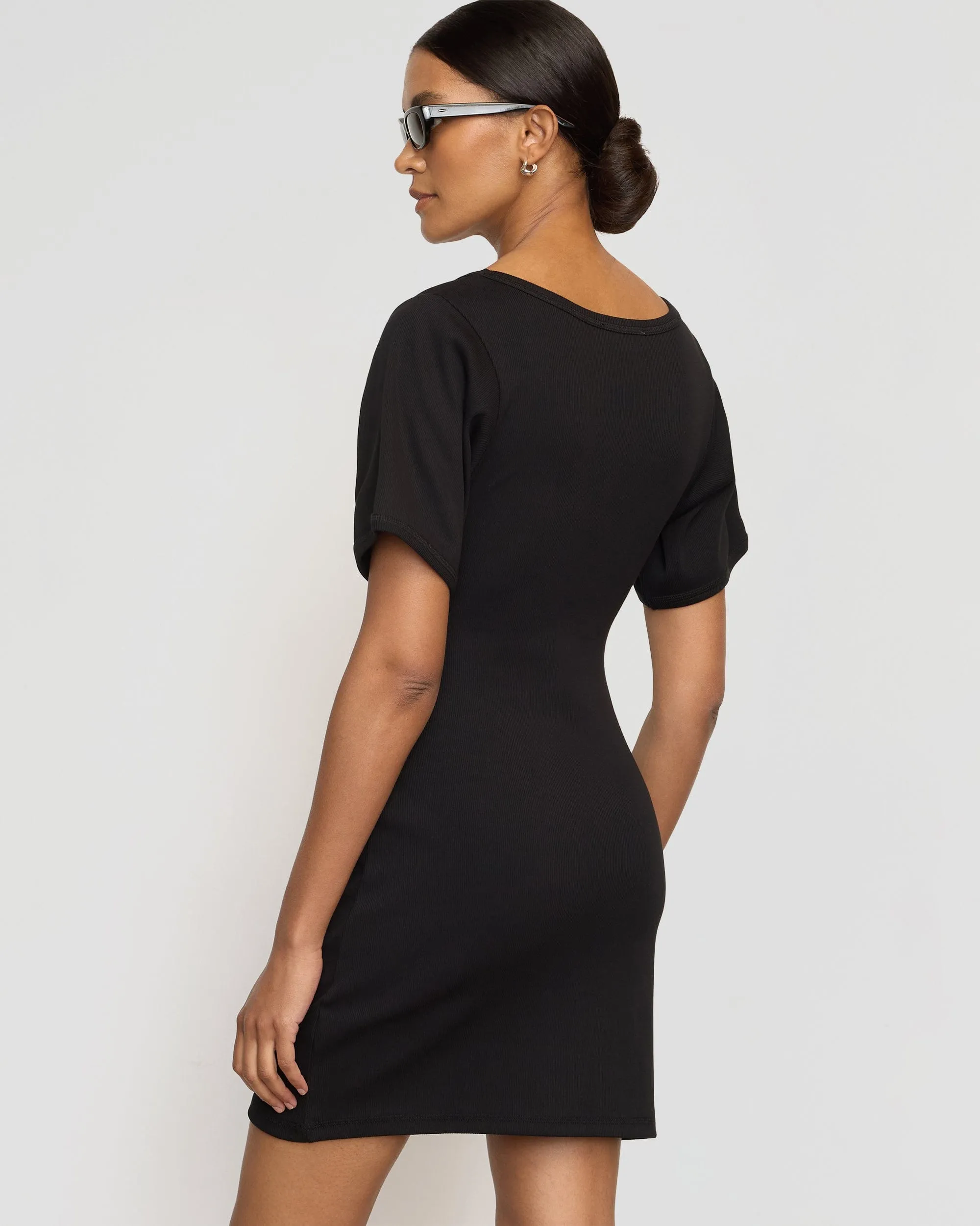 Polished look dress Rae Sculpted Scoop-Neck Mini Dress