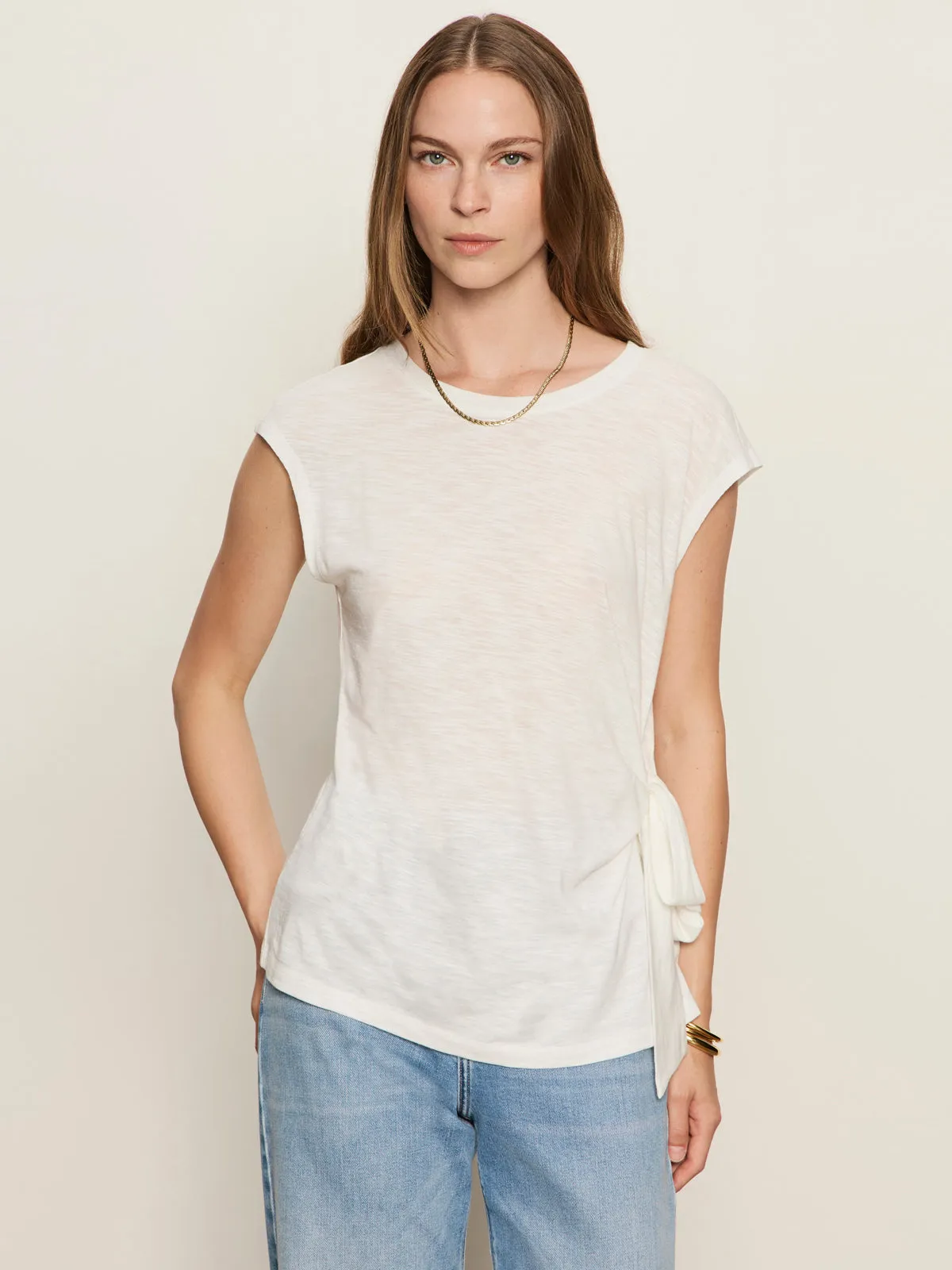Side Tie Muscle Tee White Everyday Chic