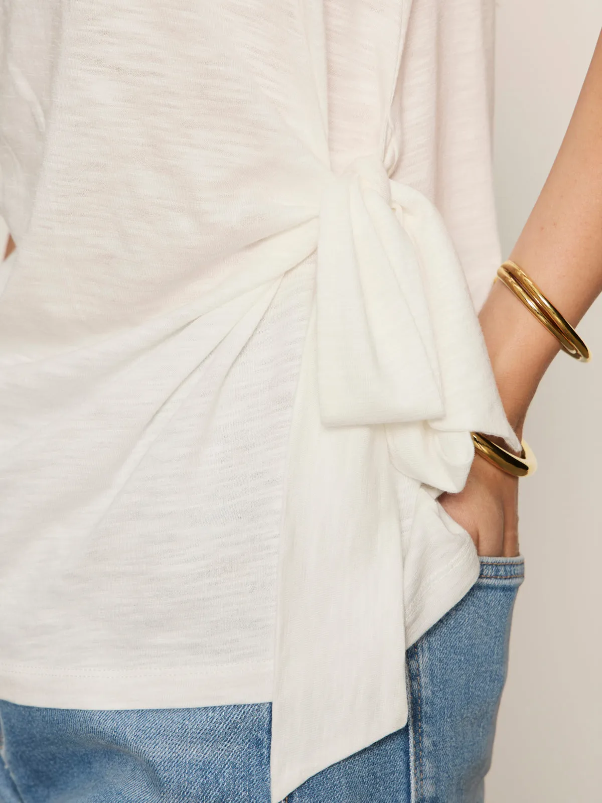 Side Tie Muscle Tee White Seasonal Trend Seasonal Outfit
