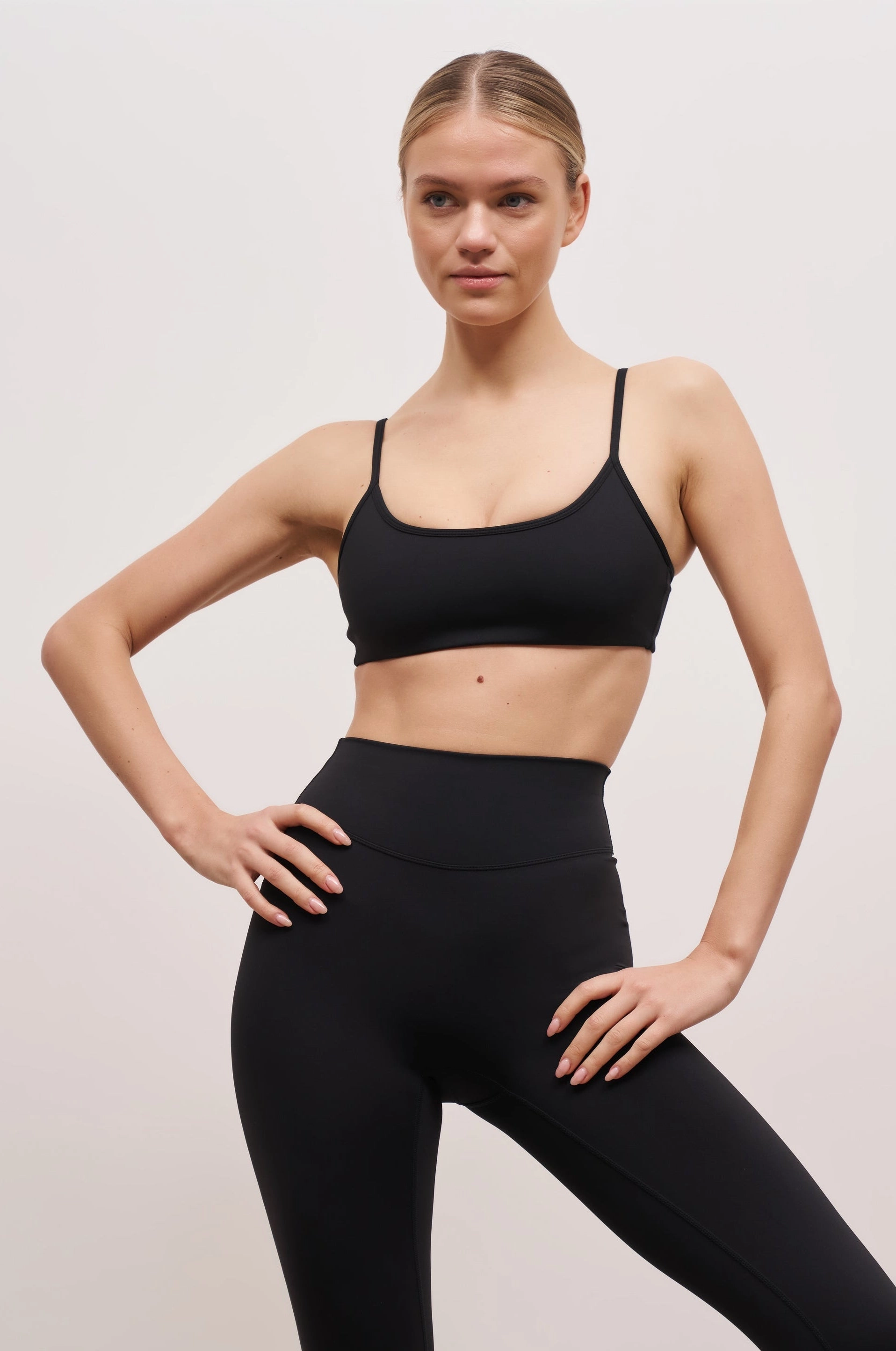 Base Sculpting Cami Bra - Black Antibacterial Fabric OversizedFit