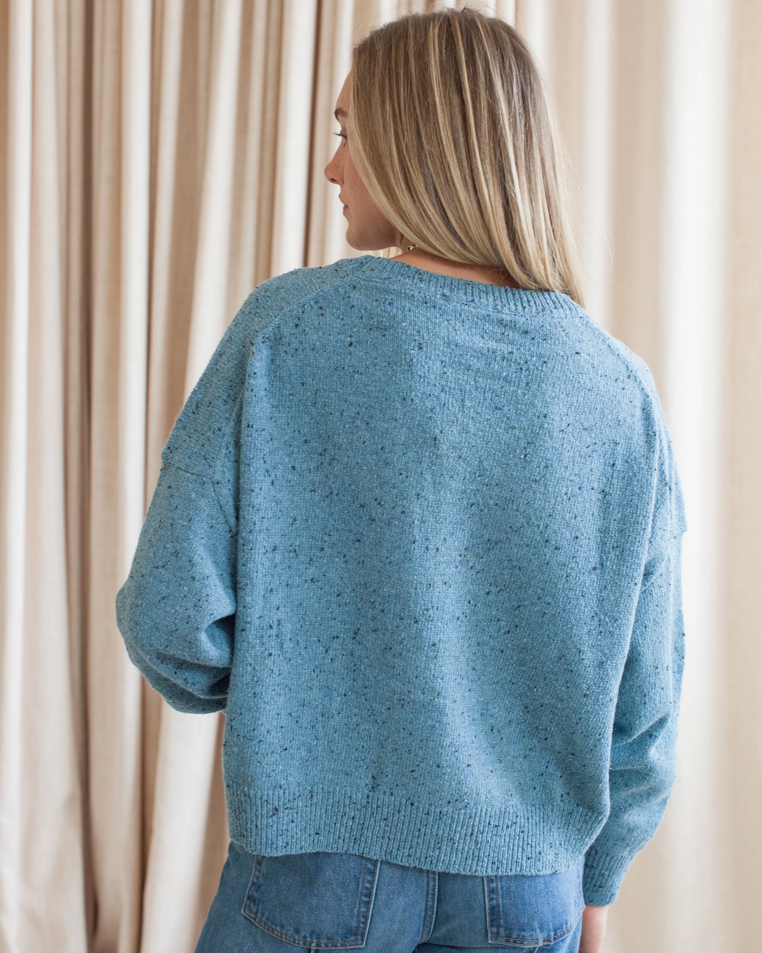 Quinn Sweater - Blue Daily Trend Chic Casual Outfit