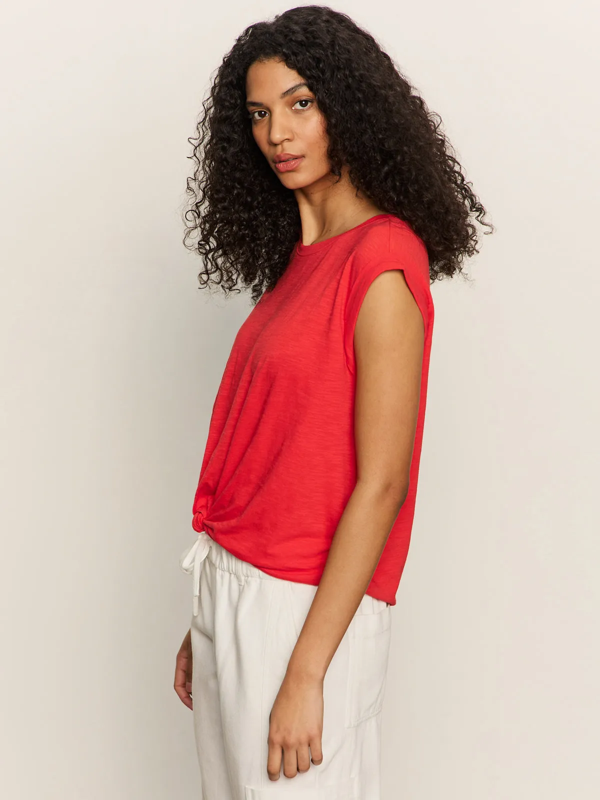 Basic Wear Smooth Flatlock Stitching Knotted Muscle Tee Cayenne