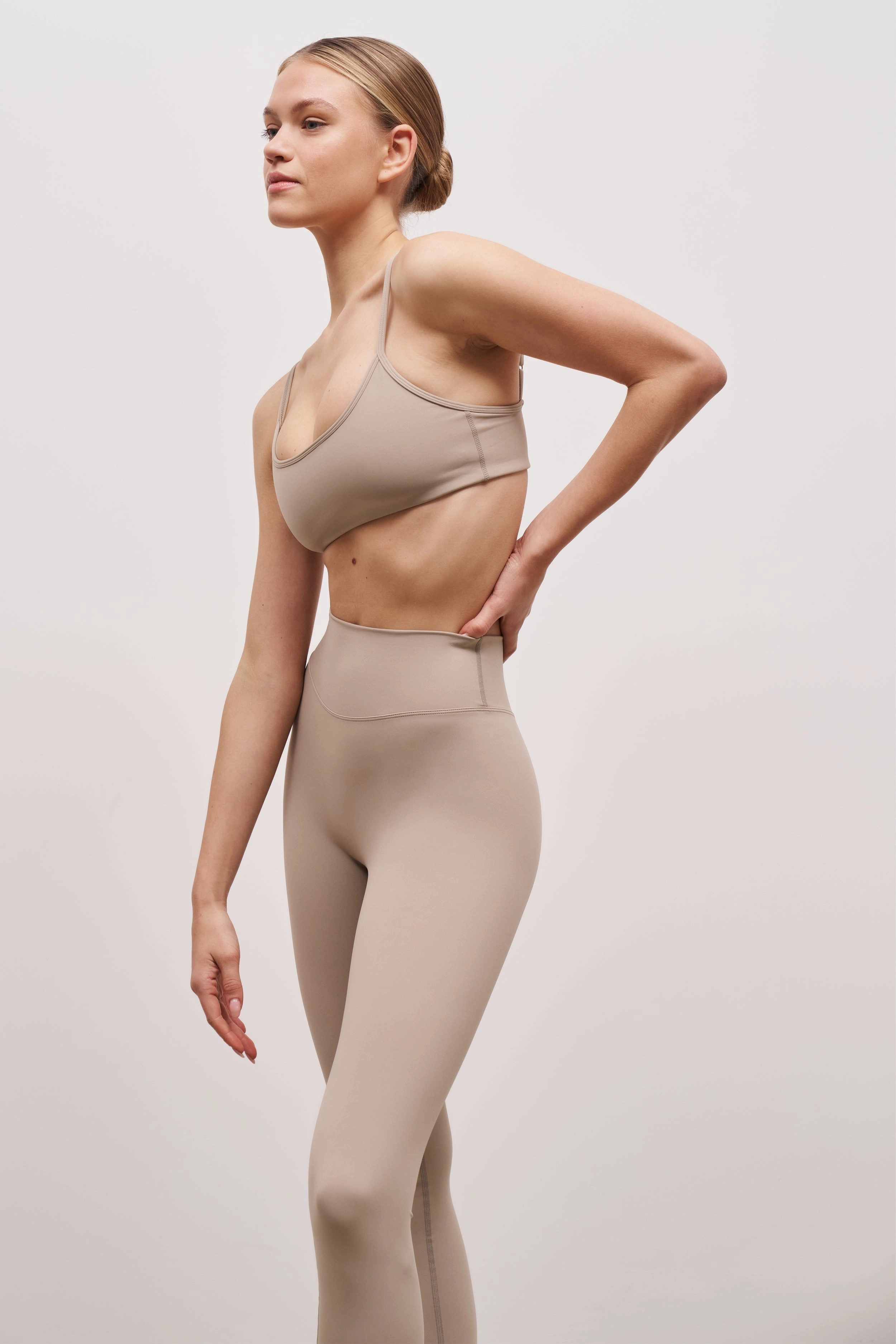 Moisture Management Comfortable Style Base Sculpting Cami Bra - Taupe