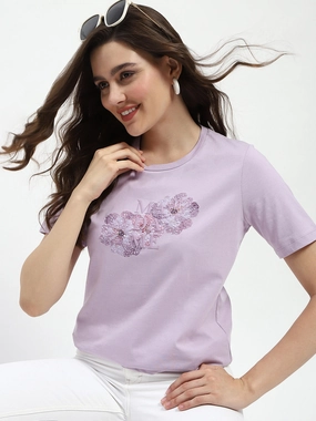Adjustable Hem Moisture Management Madame Graphic Printed Mauve Cotton T-Shirt