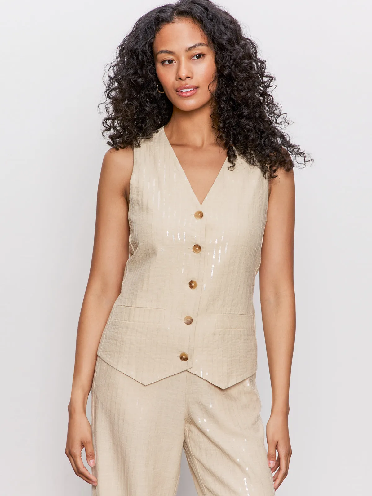 Anti Pilling Fabric Stain Resistant Relaxed Modern Vest Sand Sequin Stripe