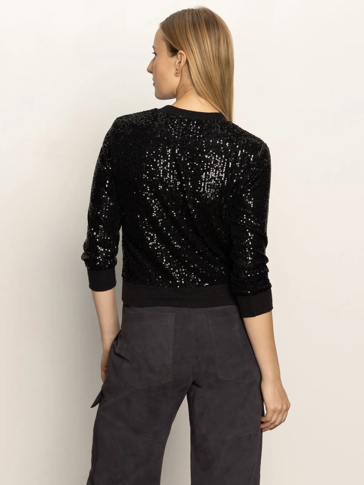 Relaxed Sparkle Popover Black theater visit