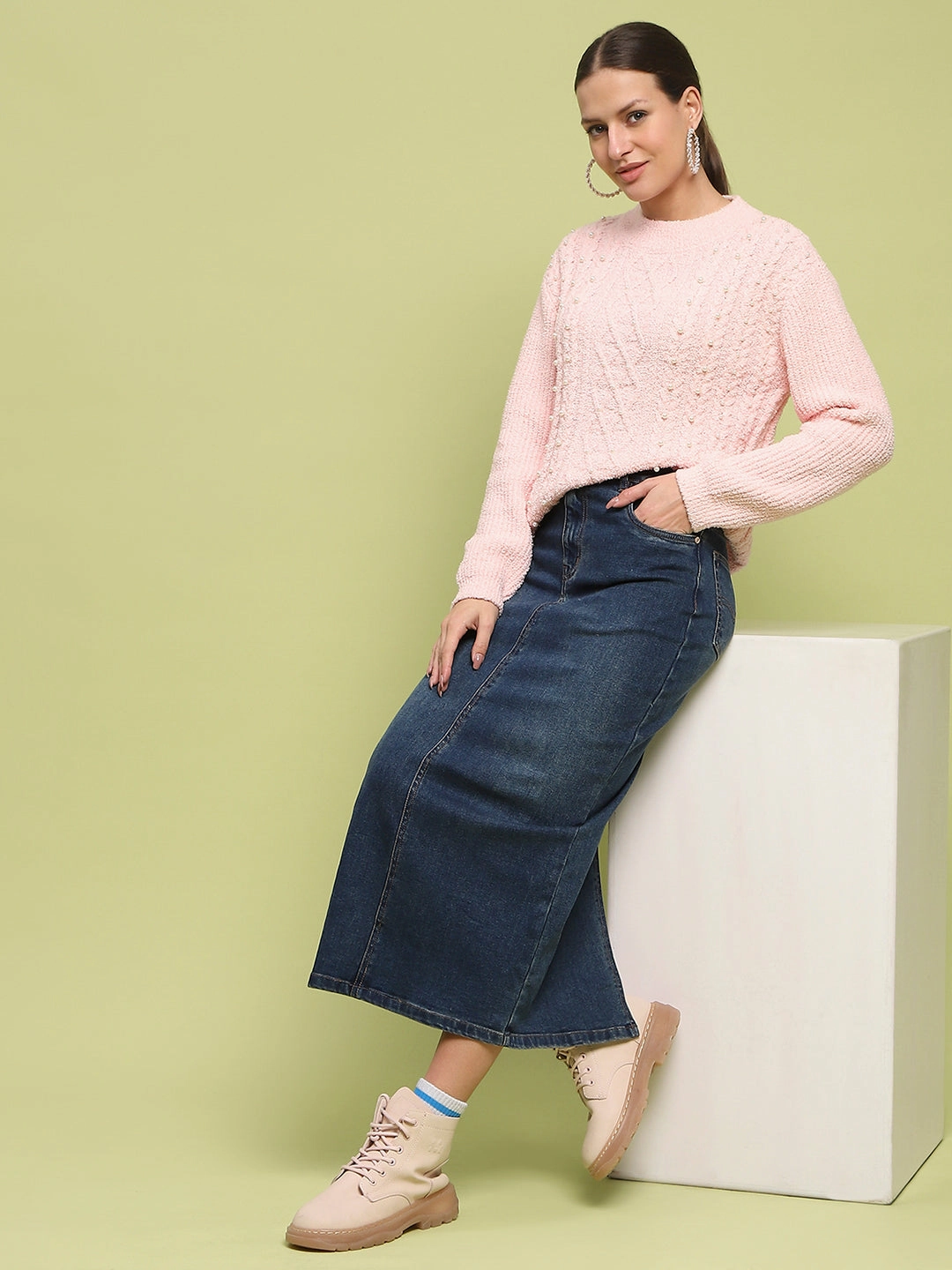 Madame Cable Knit Full Sleeve Peach Sweater Basic Layer Versatile Layering