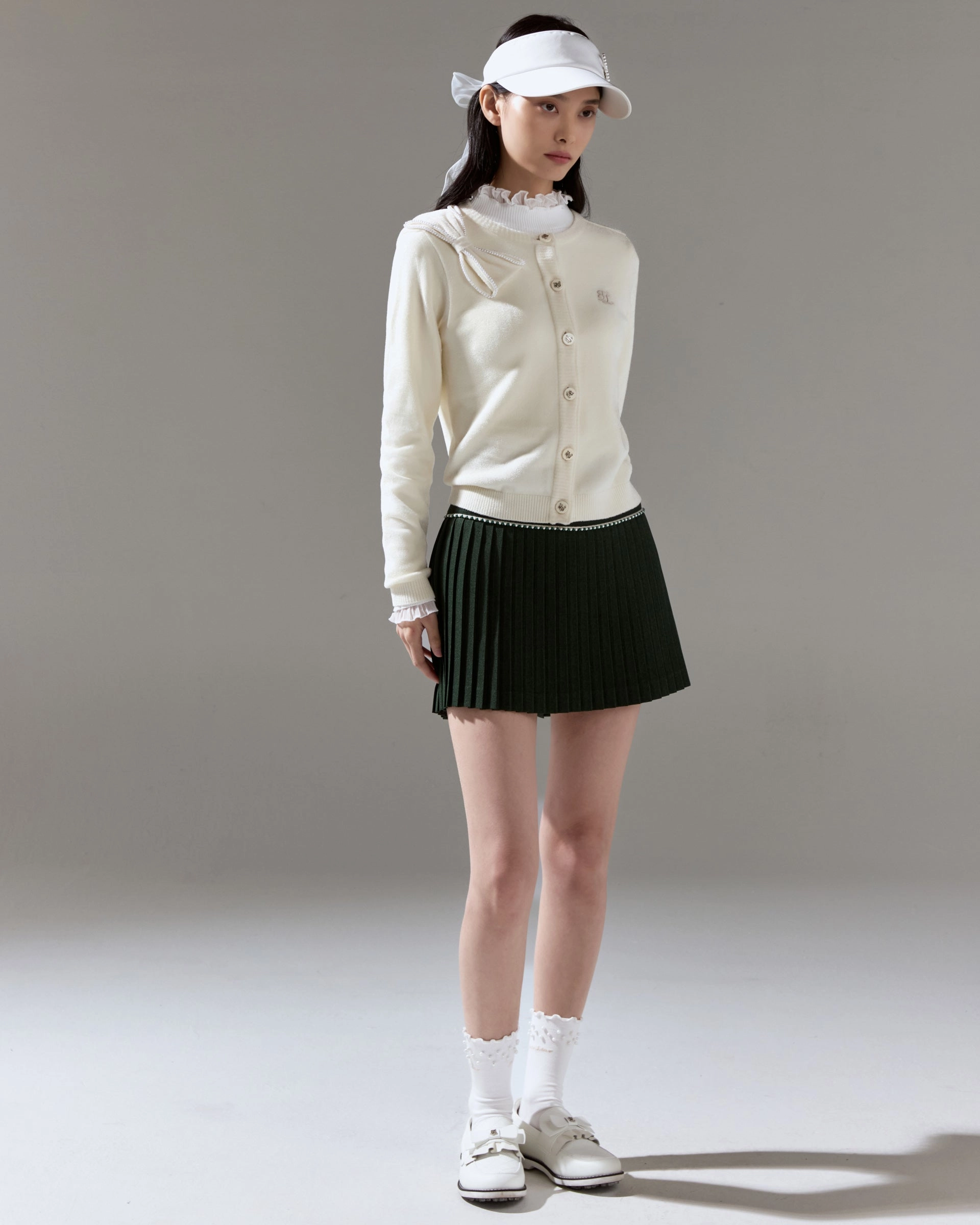 Big Ribbon Point Cardigan - Cream LayeredNeckline