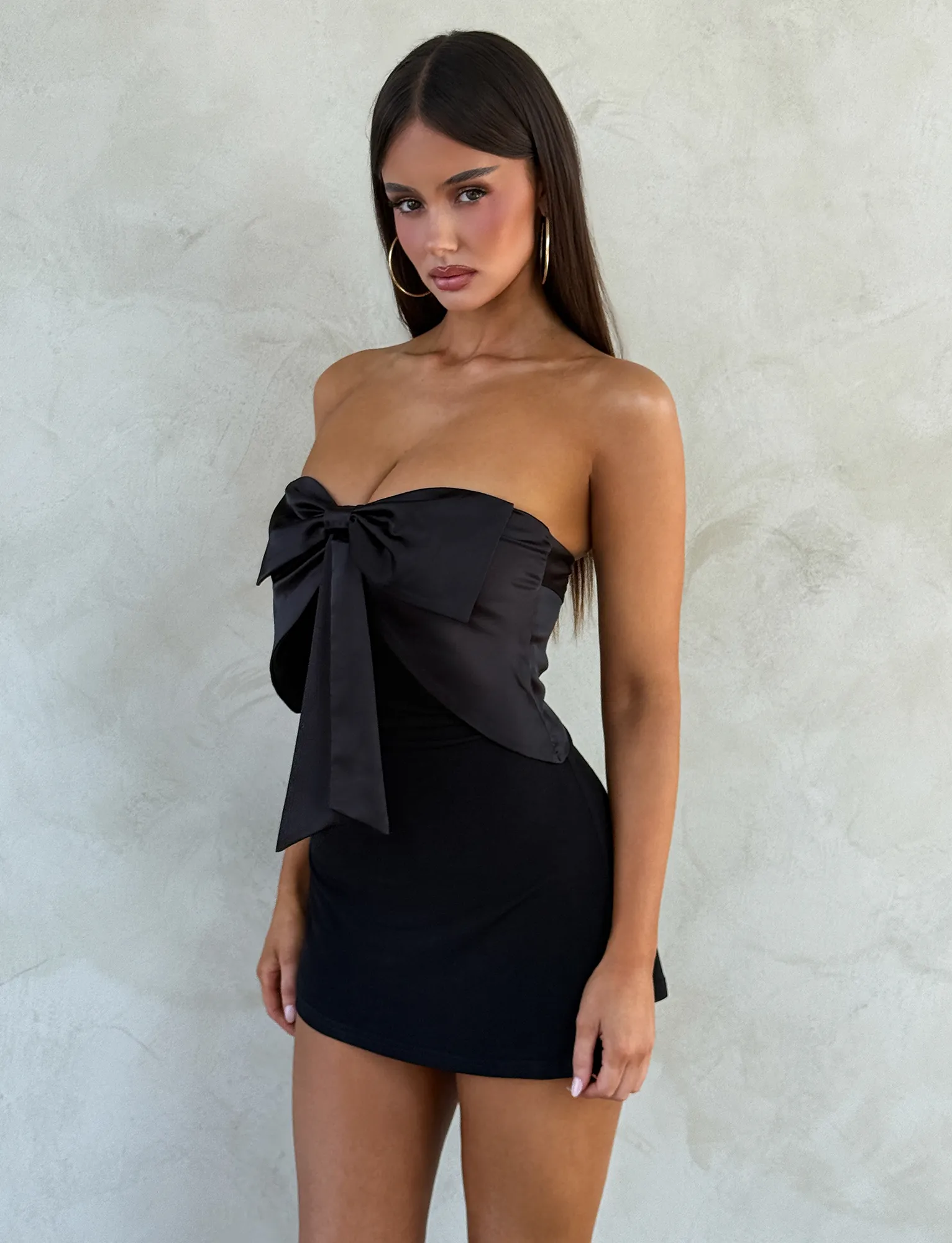 GROVE MINI DRESS - BLACK Fit Base Casual Comfort