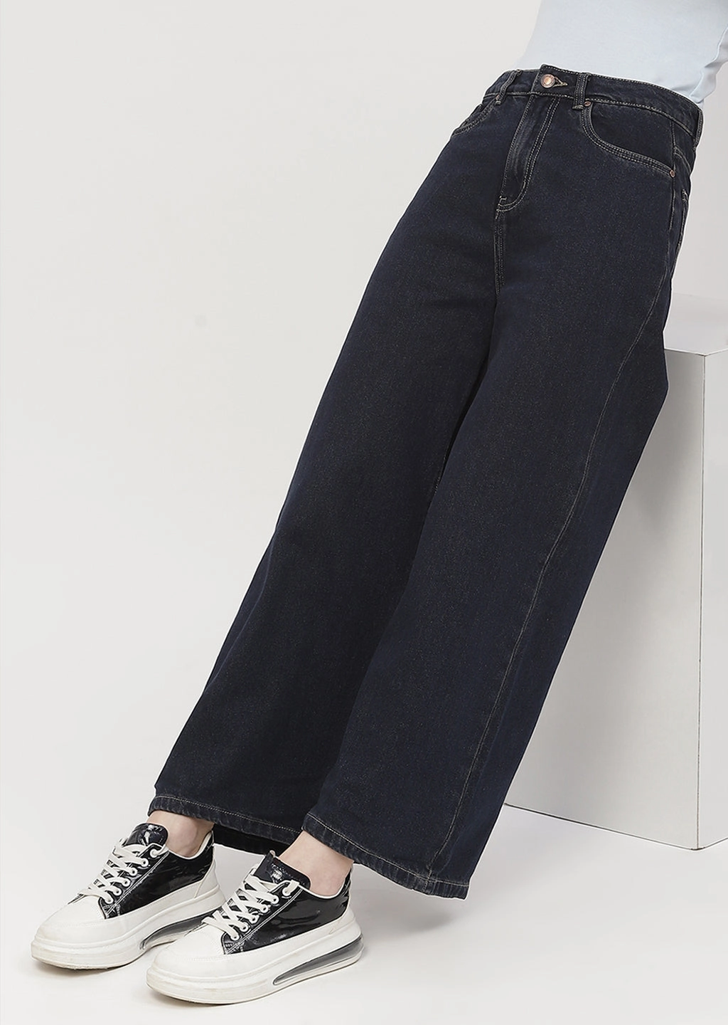 Wardrobe Staple Fashion Routine Madame High Rise Carbon Blue Wide Leg Jeans
