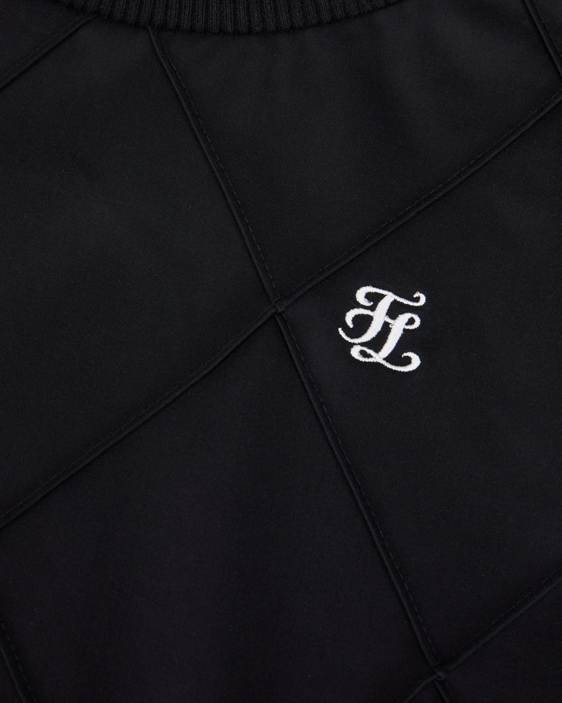 Wrinkle Resistant Finish Ribbon Detailed Windproof Vest - Black