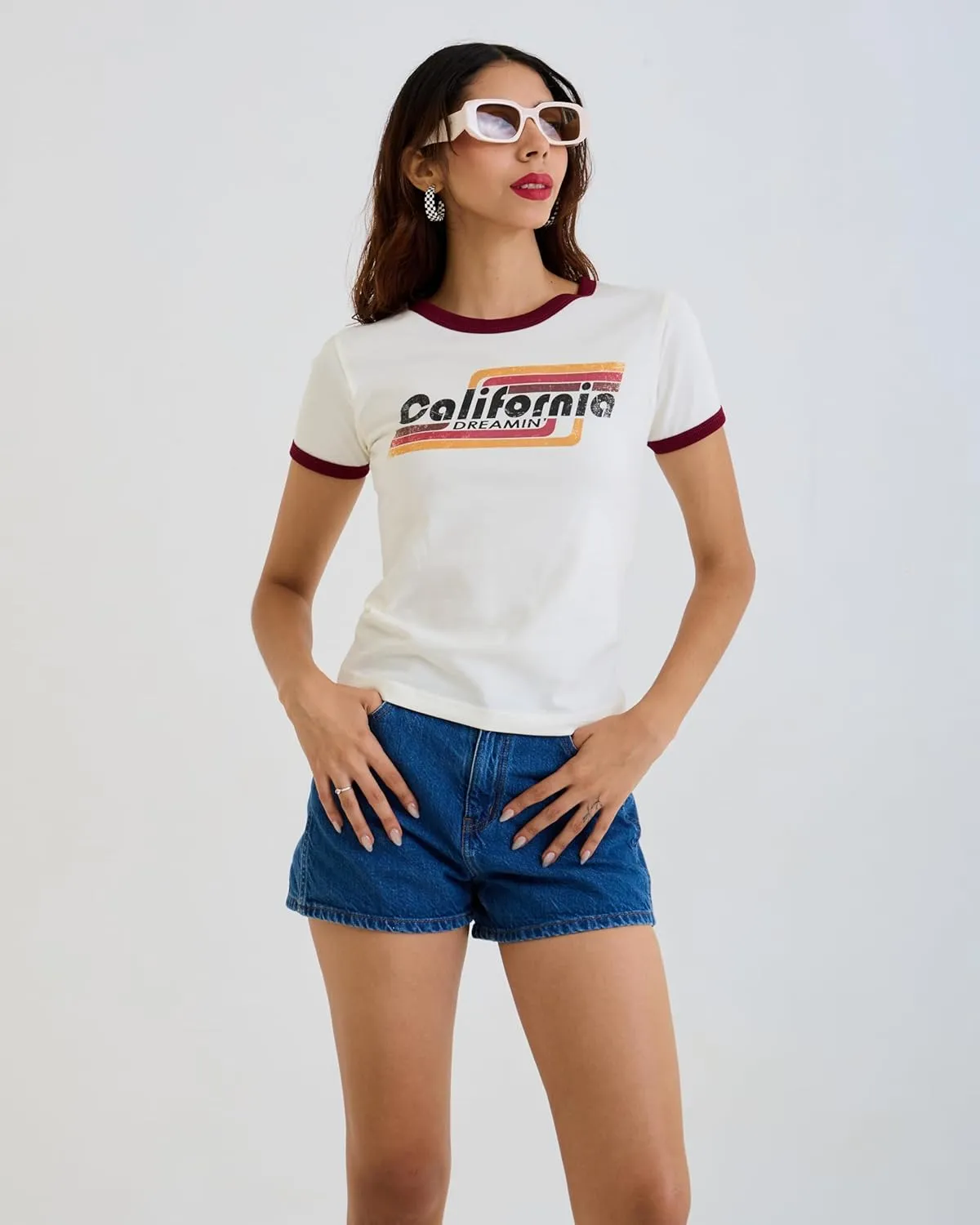 Ringer Graphic Womens Fitted Tee 70s 80s 90s Fashion Retro Tshirts for Women Crewneck Short Sleeve Custom T Shirts Vintage