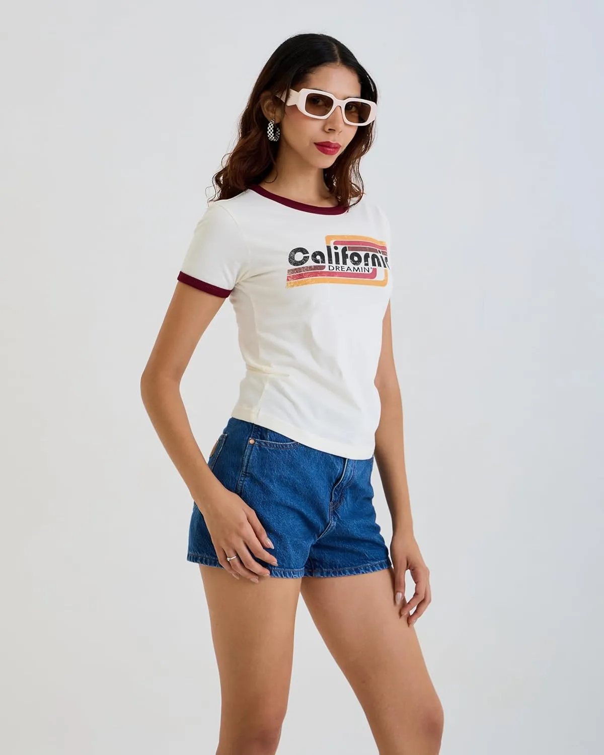 Ringer Graphic Womens Fitted Tee 70s 80s 90s Fashion Retro Tshirts for Women Crewneck Short Sleeve Custom T Shirts Vintage