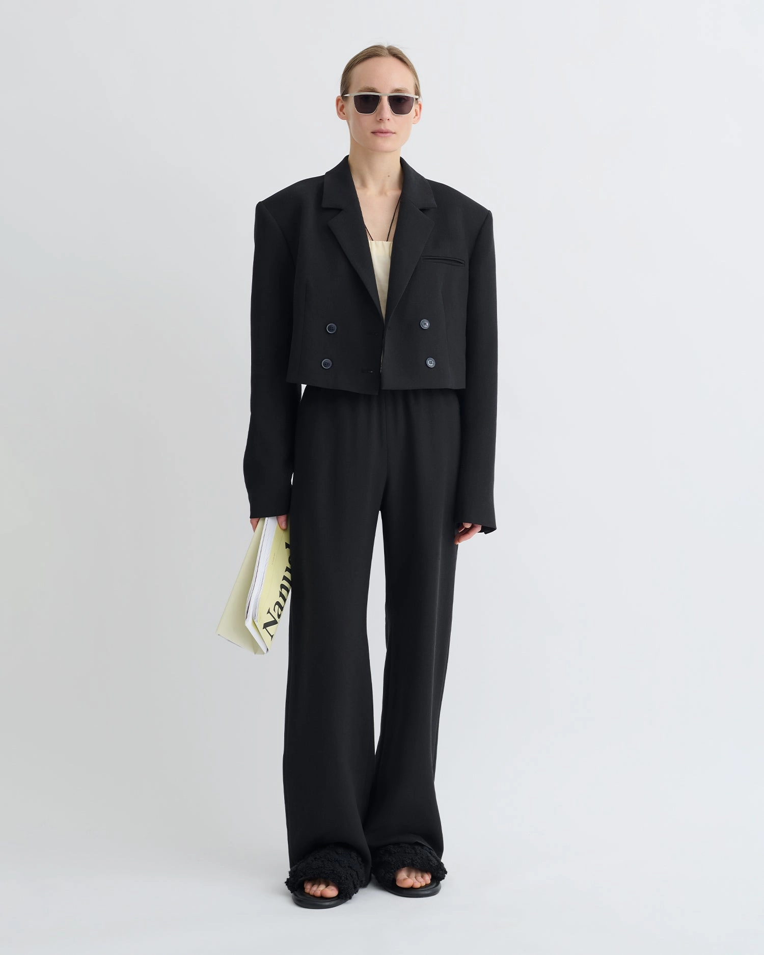 NonSlipInnerGrip Rony - Cropped Crepe Twill Blazer - Black