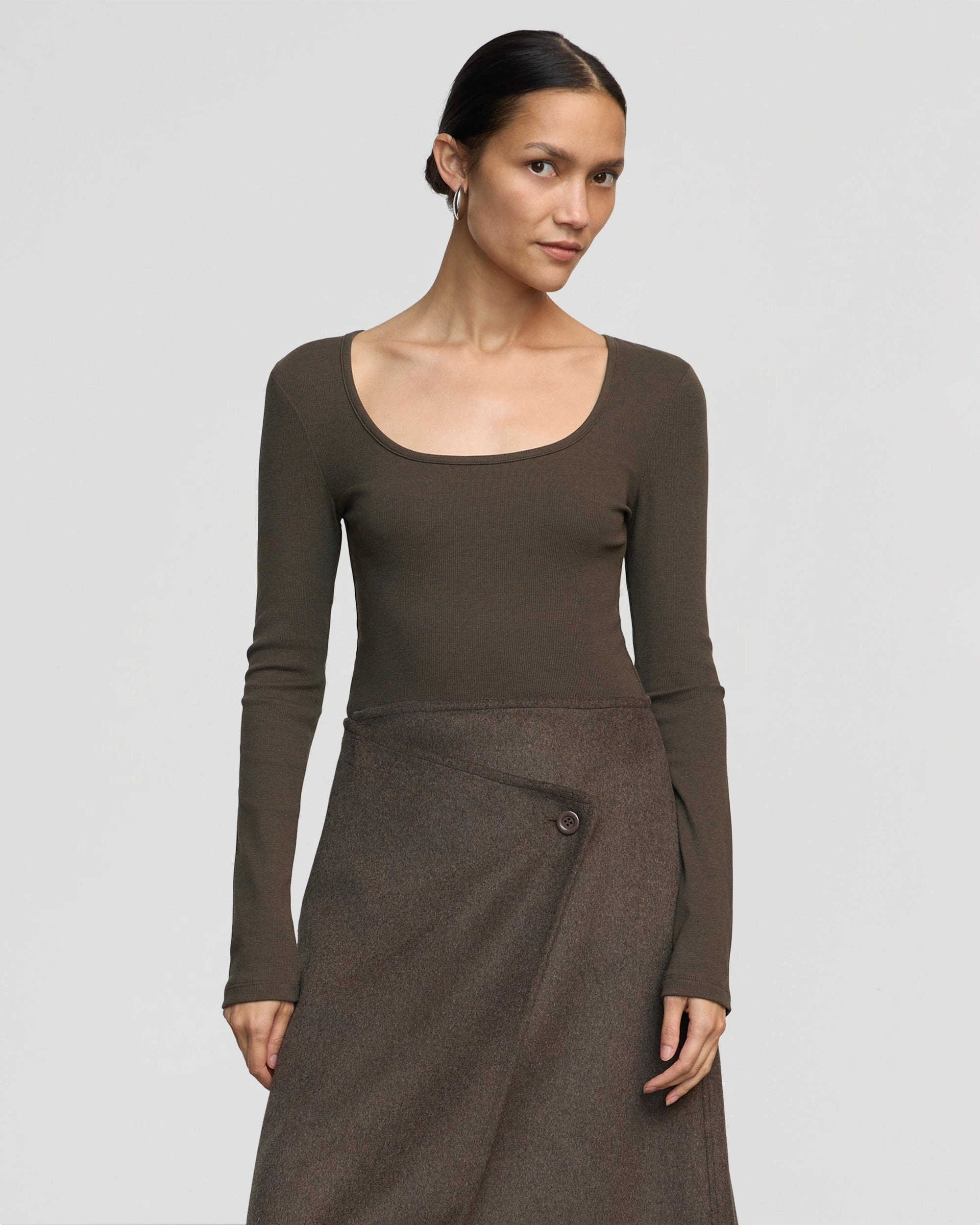 OdorResistant Rosa Ribbed Scoop-Neck Tee