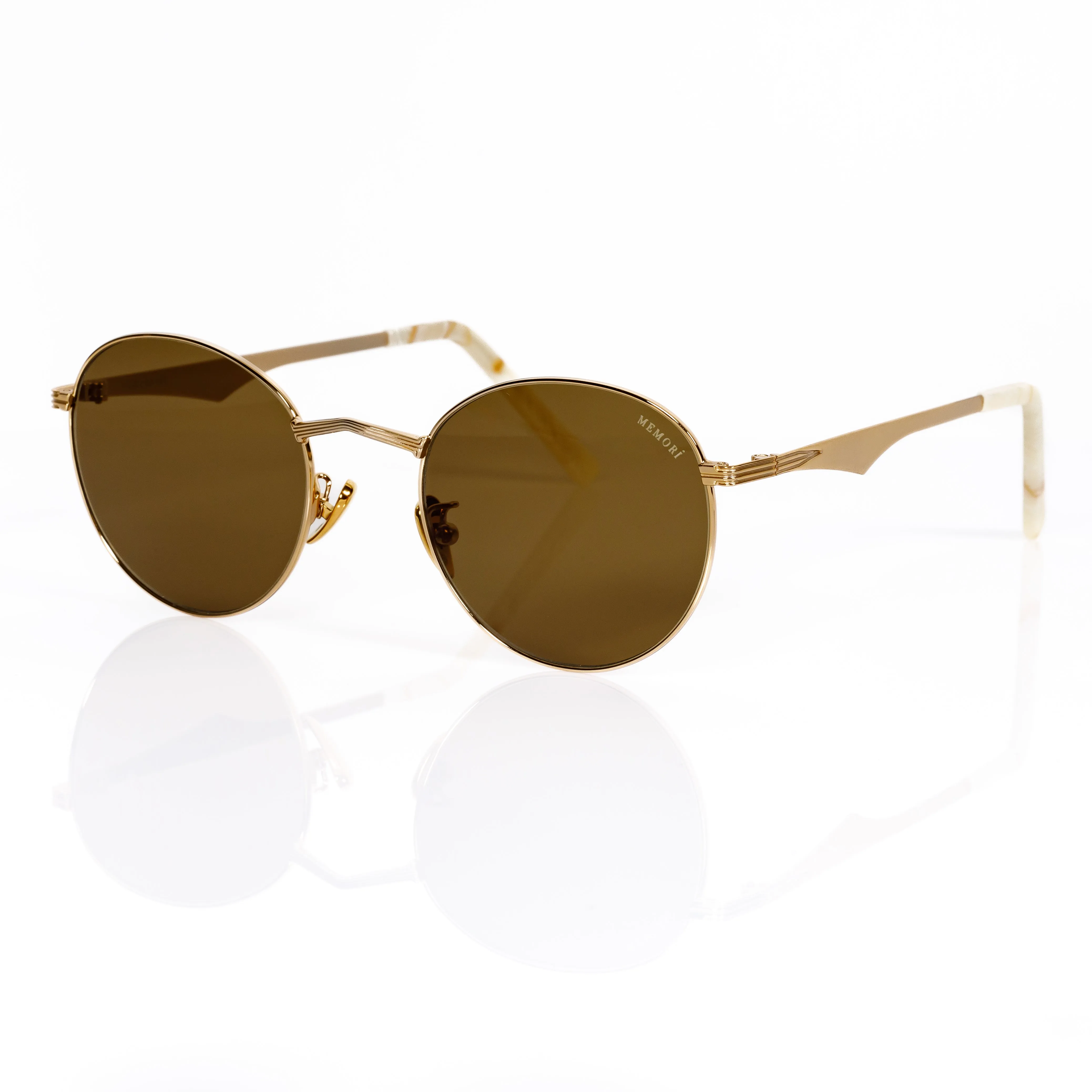 Round Sunglasses in Gold - Warm Brown Lenses