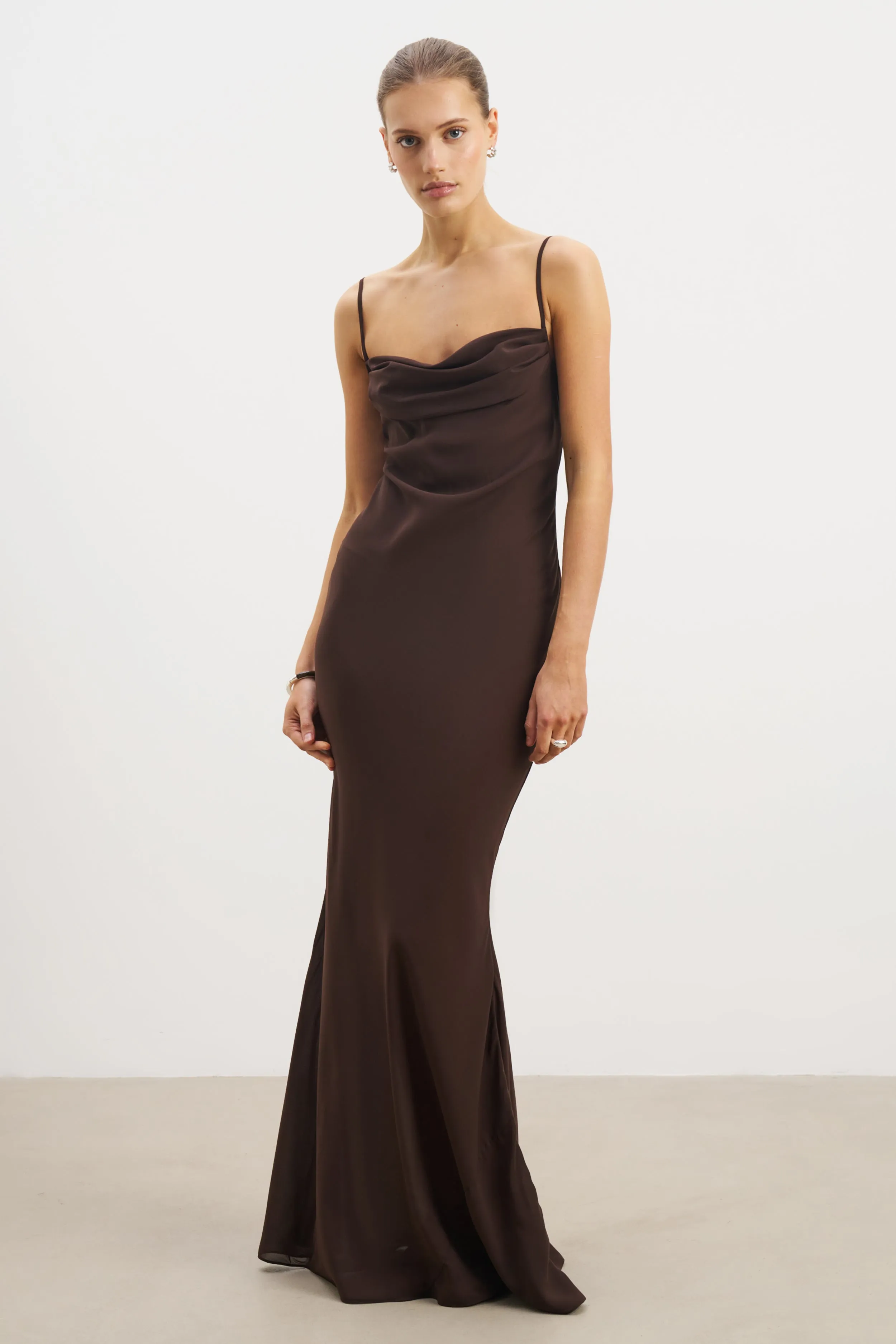 Evening-Wear Weekend Feel Ruched Chiffon Maxi Dress - Carob