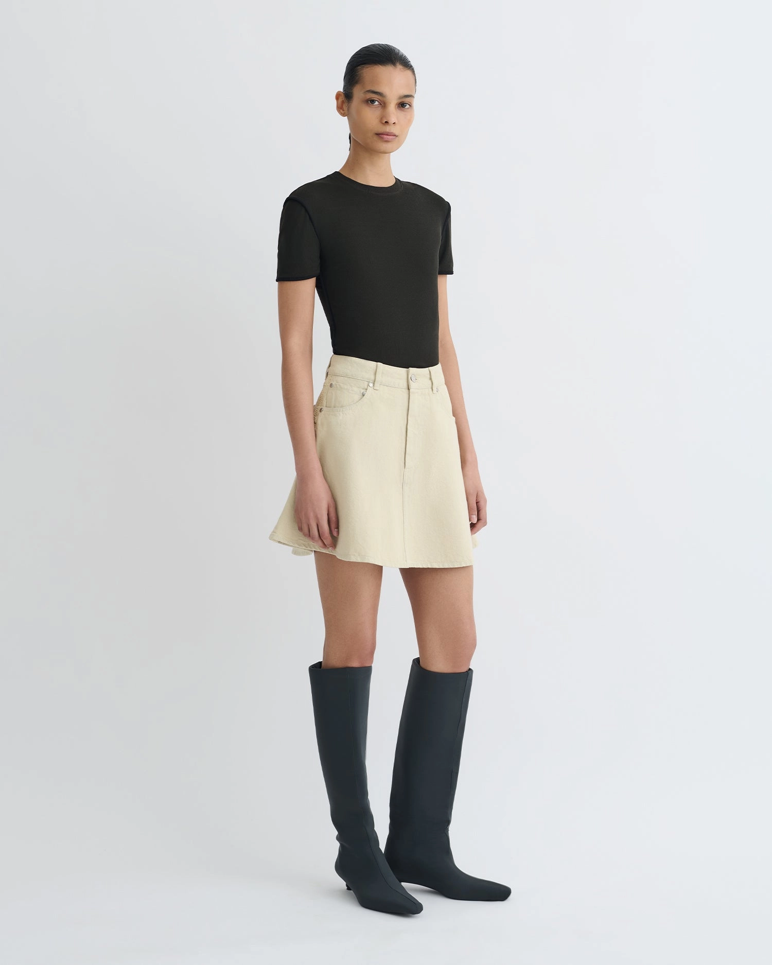 Sabelle - Cropped Mesh Jersey T-Shirt - Antracite/Black Airflow Optimized Weave VentilatedArmholes
