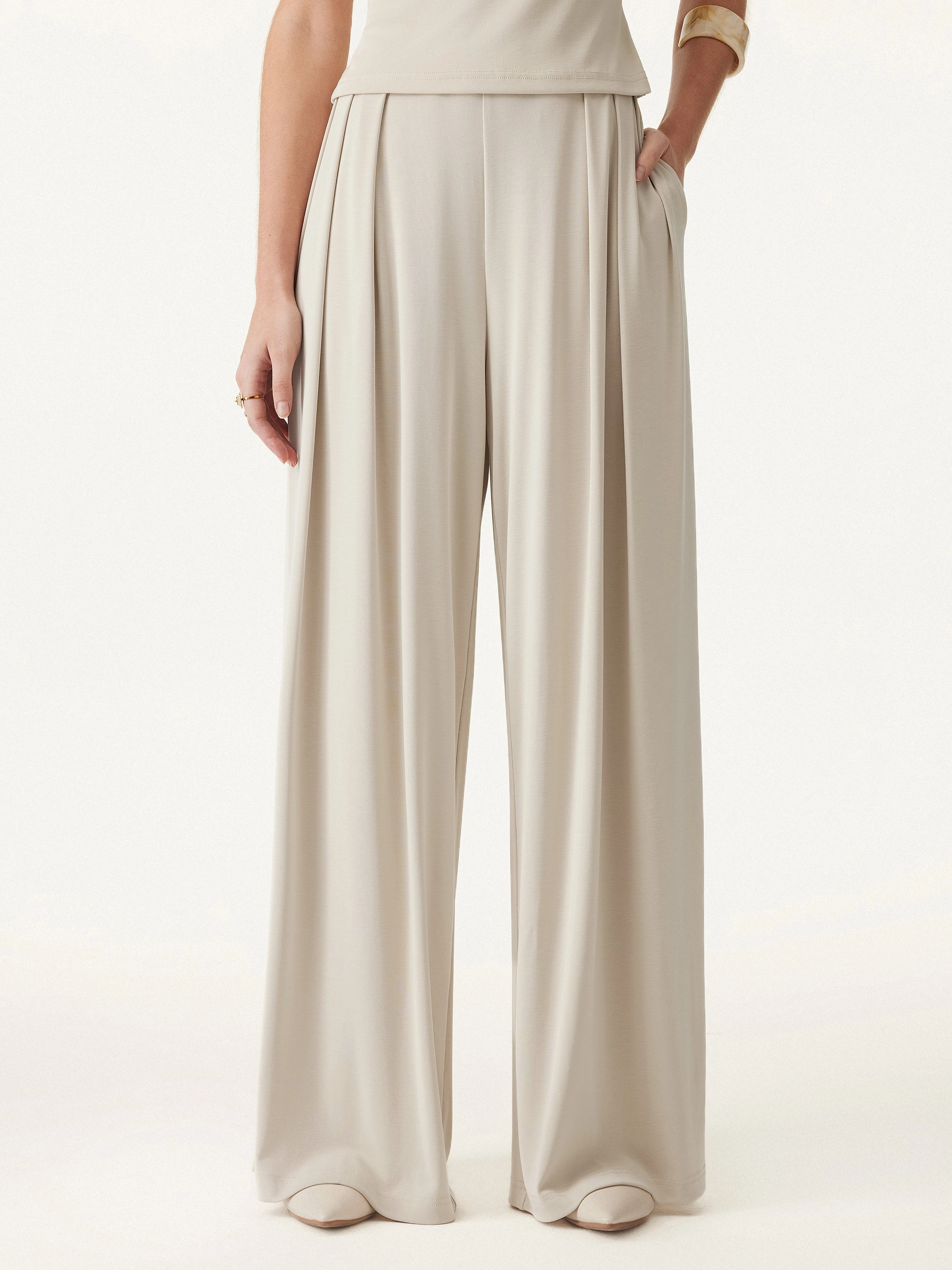 Sandwashed Mid Rise Pleated Wide Leg Palazzo Pants with Pockets High-waisted fit Comfortable fit