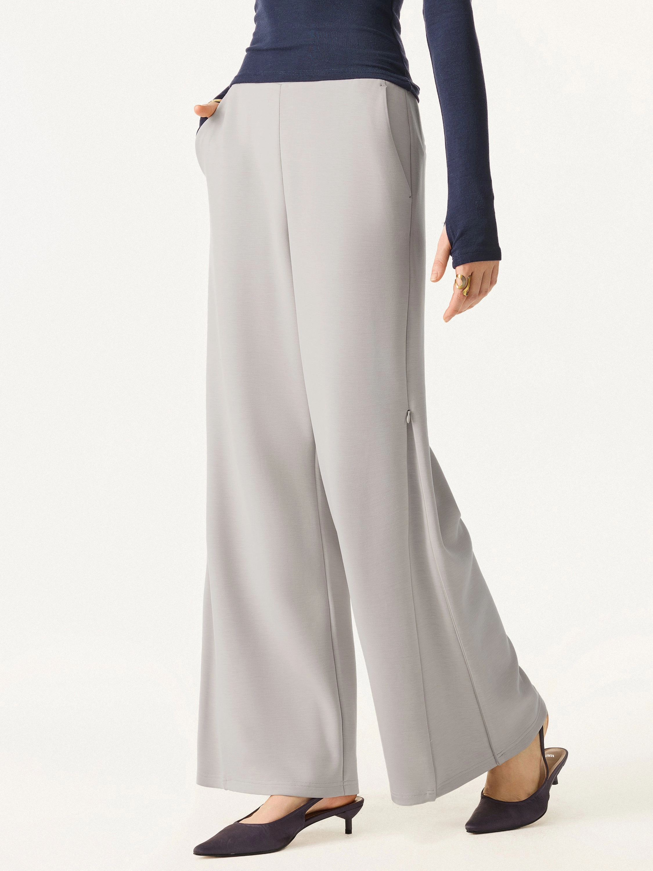 Comfort Wear Fit Core Fit Sandwashed Spacer Mid Rise Versatile Legs Pull-on Pants with Pockets