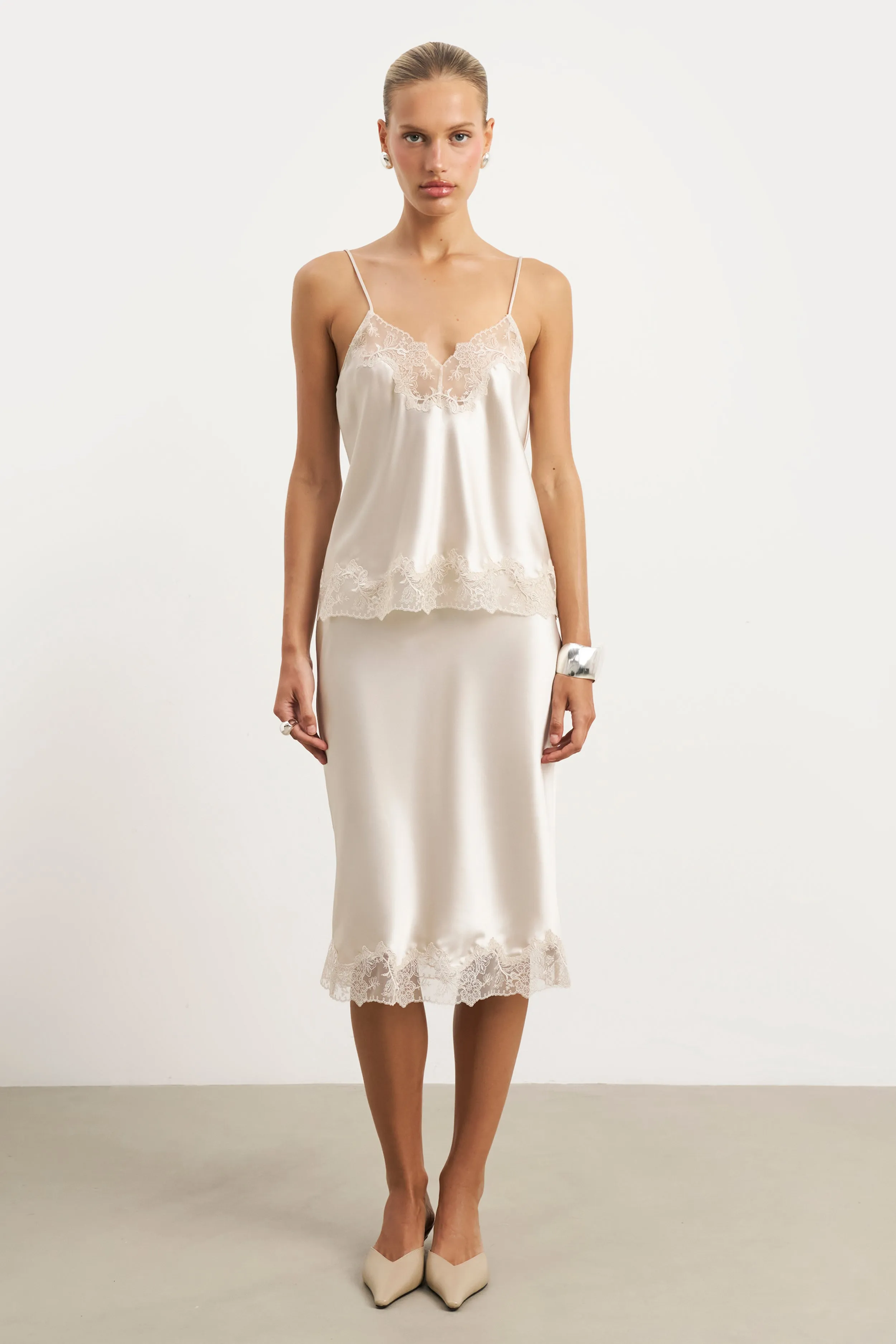Removable Belt Cozy Vibe Satin Lace Detail Midi Skirt - Champagne