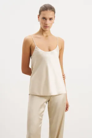 VNeckline Comfortable fit Satin Scoop Neck Camisole - Champagne