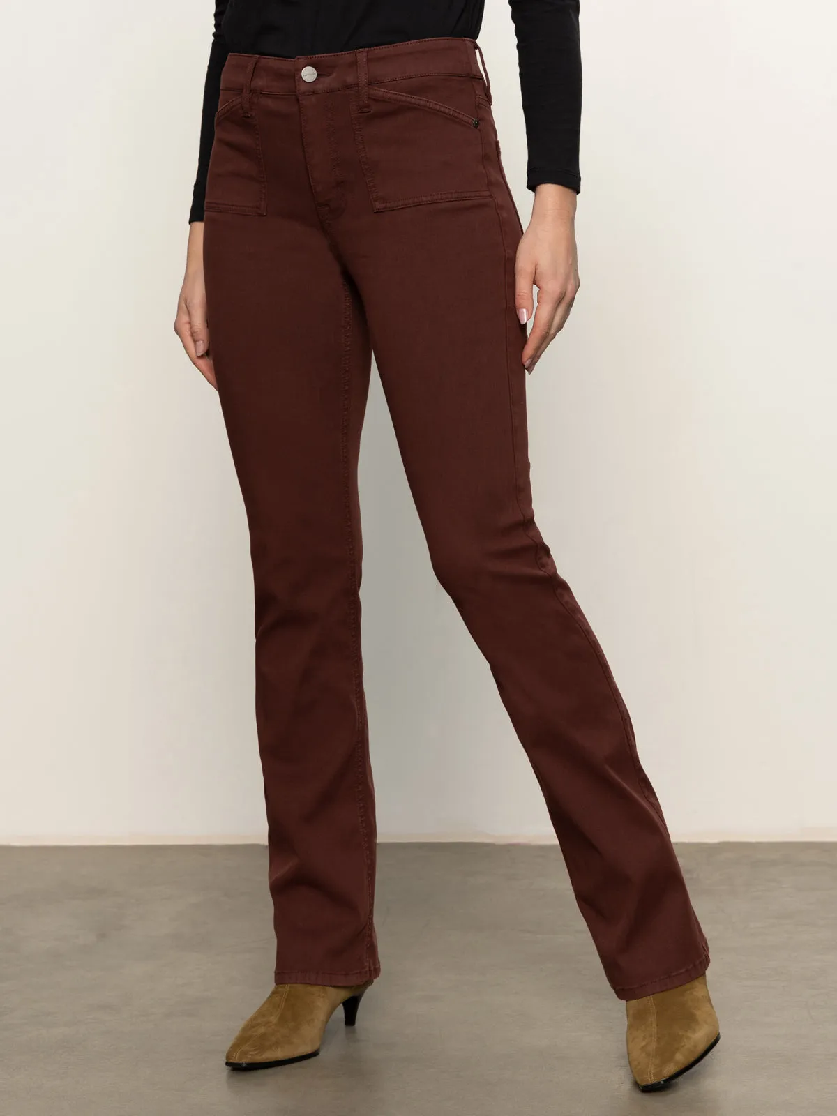 Stylish Tank MultiPanel Design Sculpted Brook Bootcut Pant Chicory