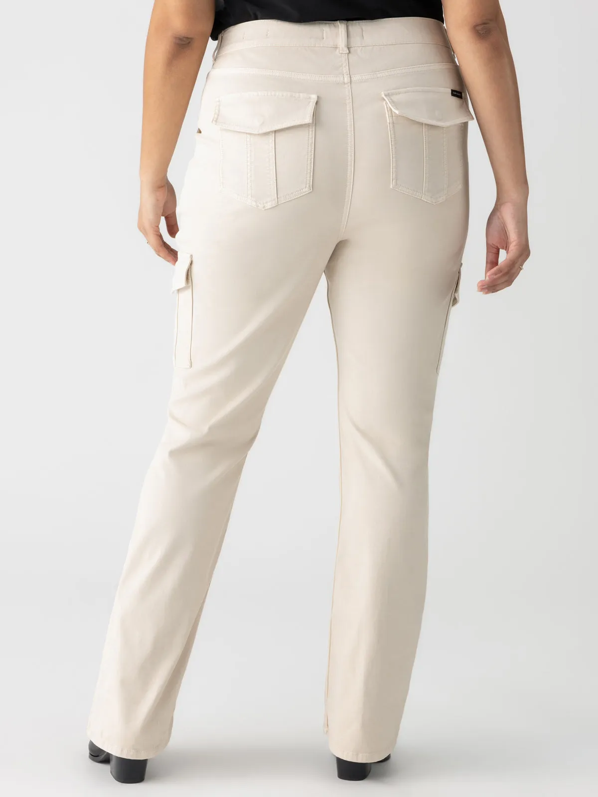 Sculpted Hayden Bootcut Standard Rise Pant Toasted Almond Extended Sizing StaticDissipative StretchFabric