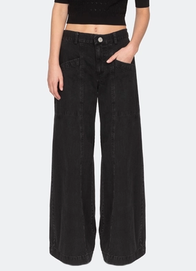 Velma Jeans MultiPocketDesign