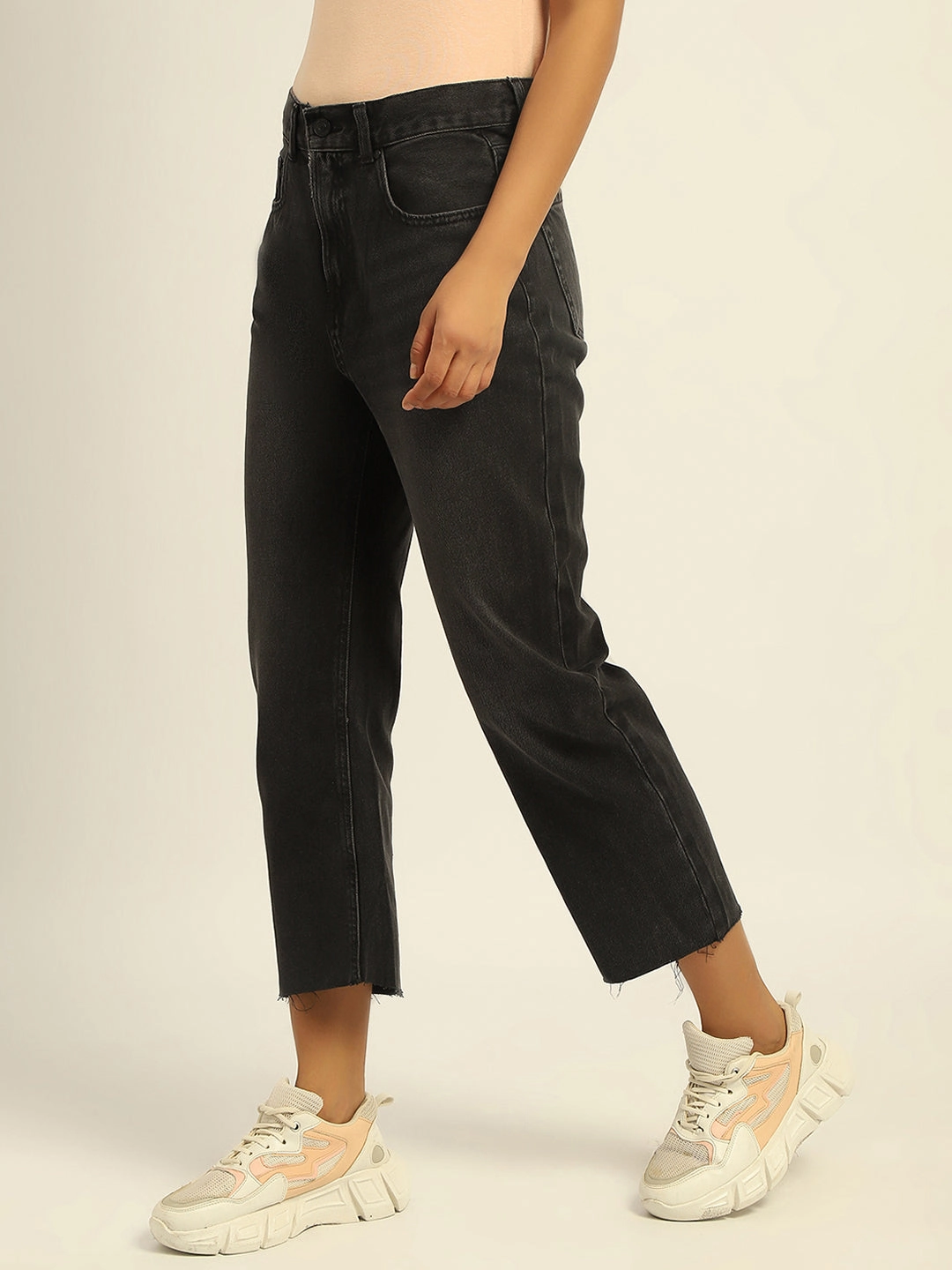 Eco Friendly Fashion Lover Morning Stroll Anti Pilling Technology Madame Black Boyfriend Fit Cotton Denim