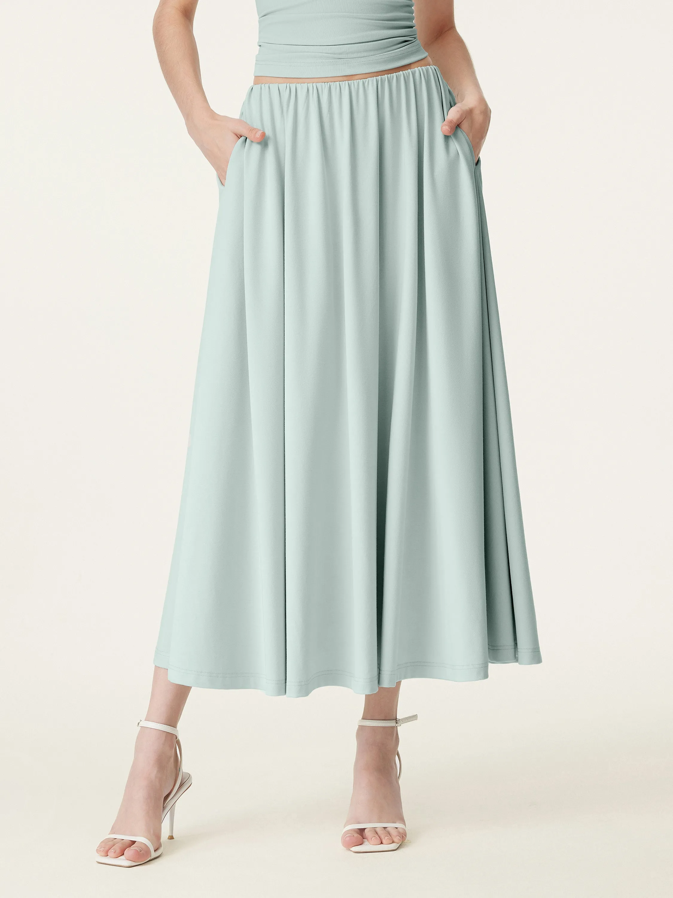 Minimal Stretch Fit Tapered Look Umbrella Maxi Skirt with Pockets