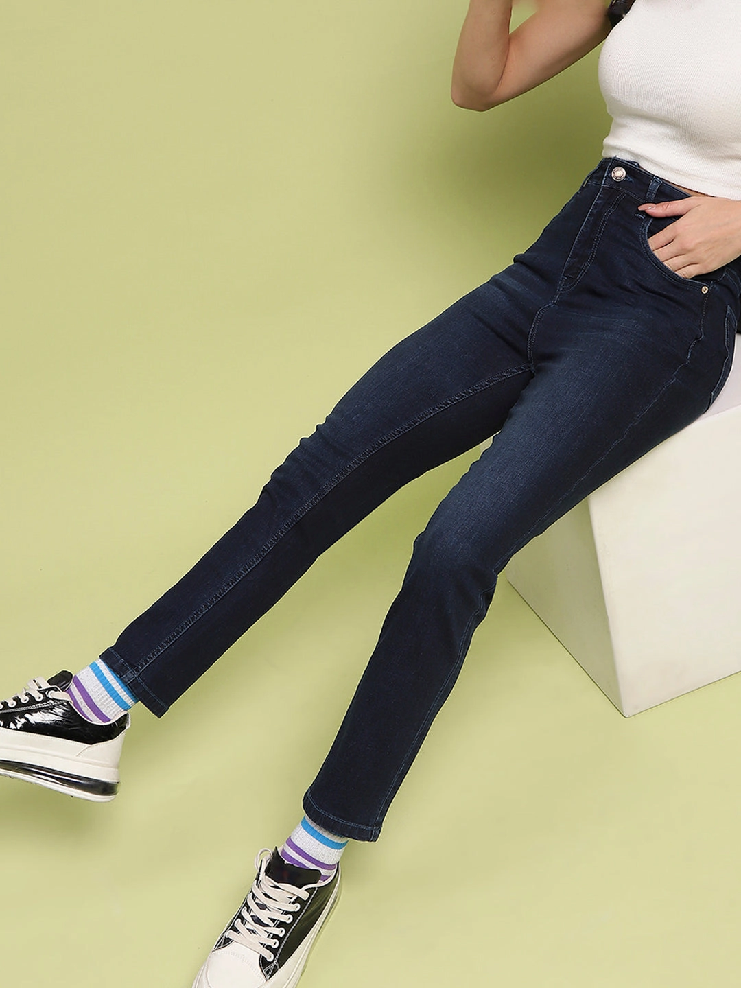Madame Whiskered Dark Blue Cotton Denim Jeans Soft Aesthetic Date Night Casual Friday