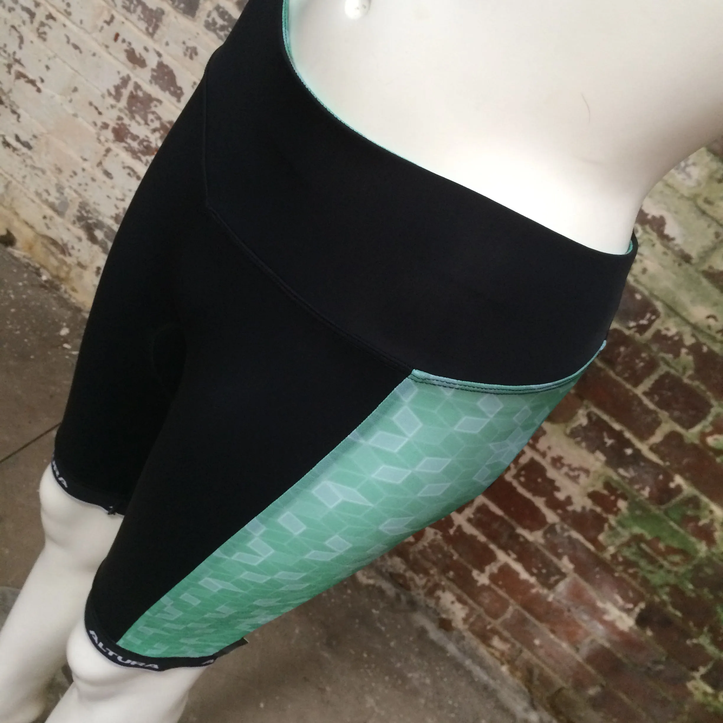 SHORTS : Altura Peloton Progel Women's Padded Cycling Shorts [8]