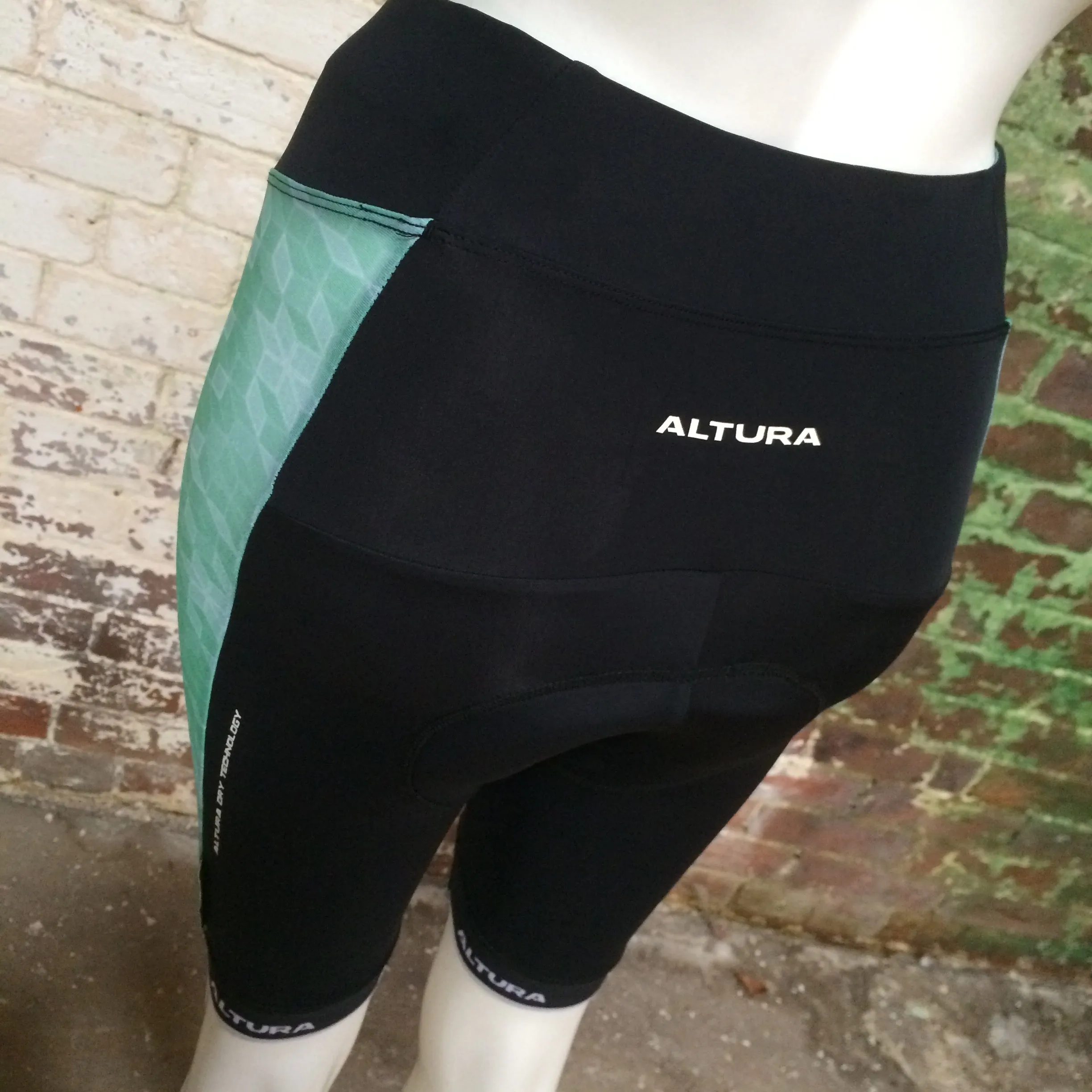 SHORTS : Altura Peloton Progel Women's Padded Cycling Shorts [8]