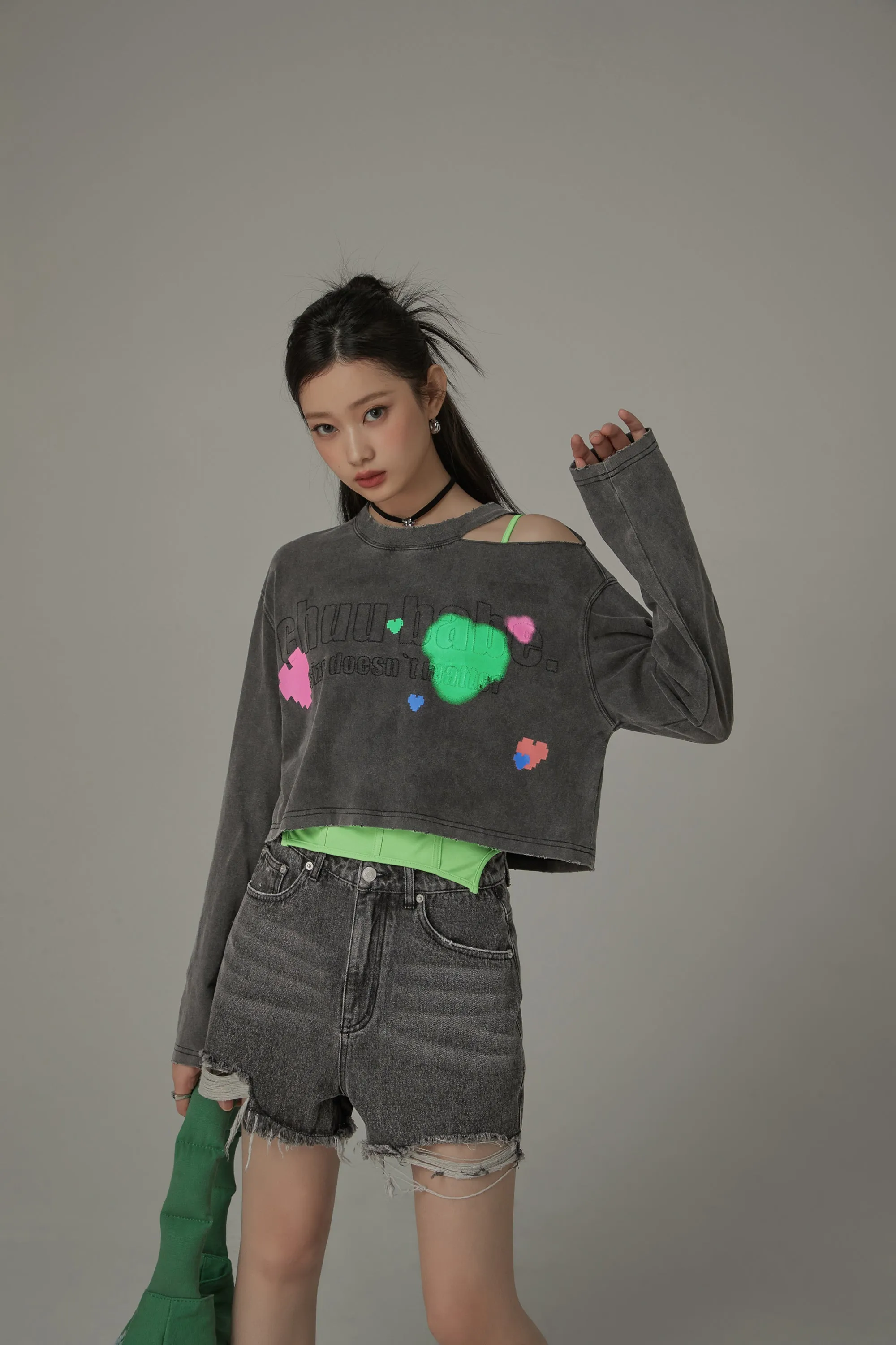 Size Doesnt Matter Open Shoulder Color Hearts Cropped T-Shirt