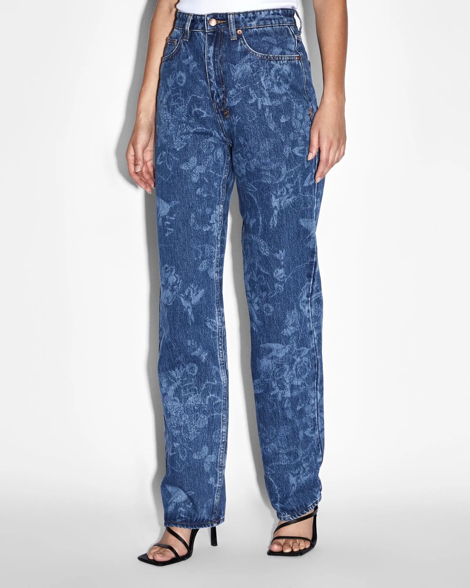 PLAYBACK IMPRINT Beach Day Brunch Outfit Elegant Outdoor Adventure Party Look Youth Style