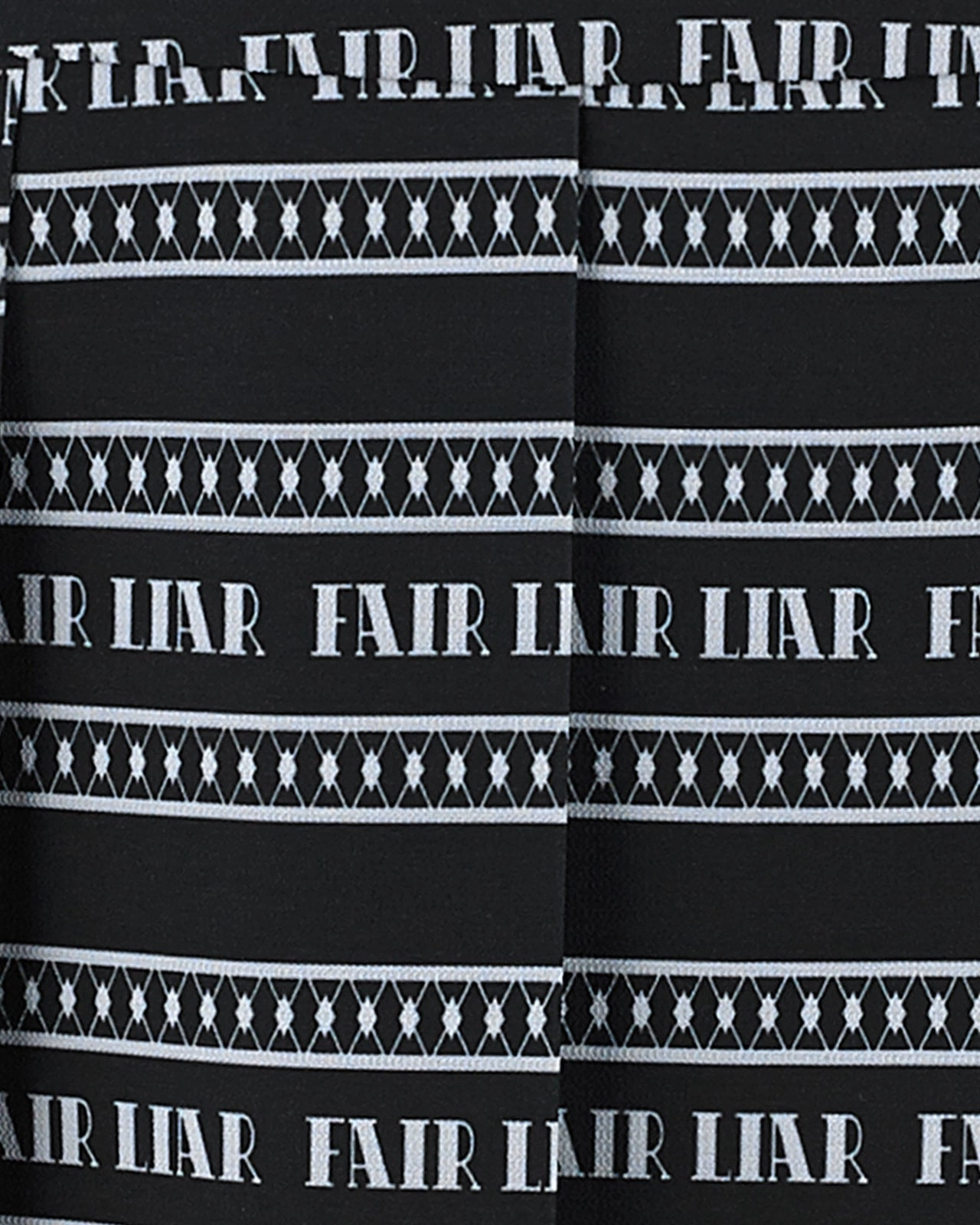 Chill Look High Shine Logo pattern printed pleated skirt - Black