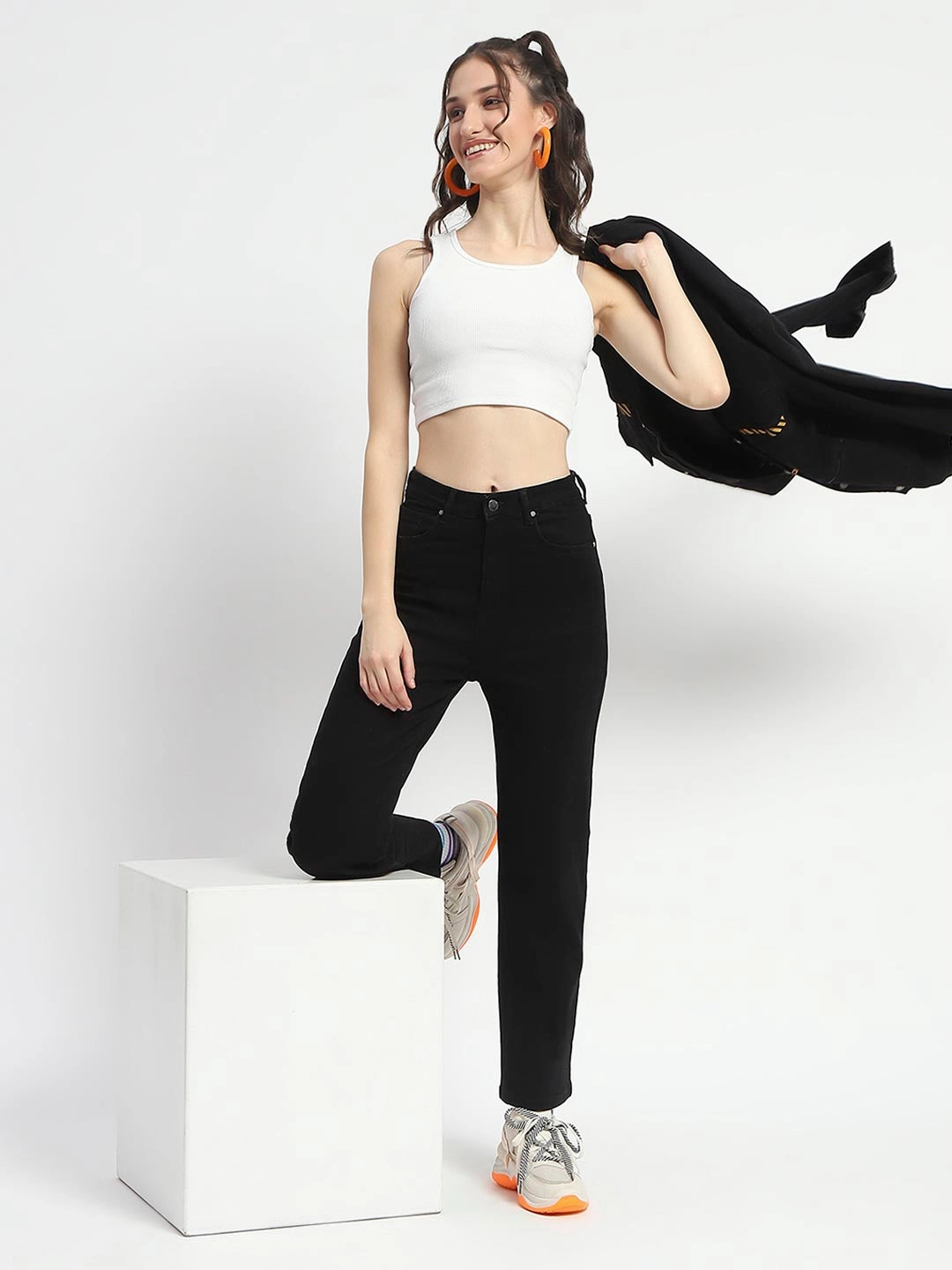Fashionable Look Go-To Style Madame Cotton Blend Straight Fit Black Jeans