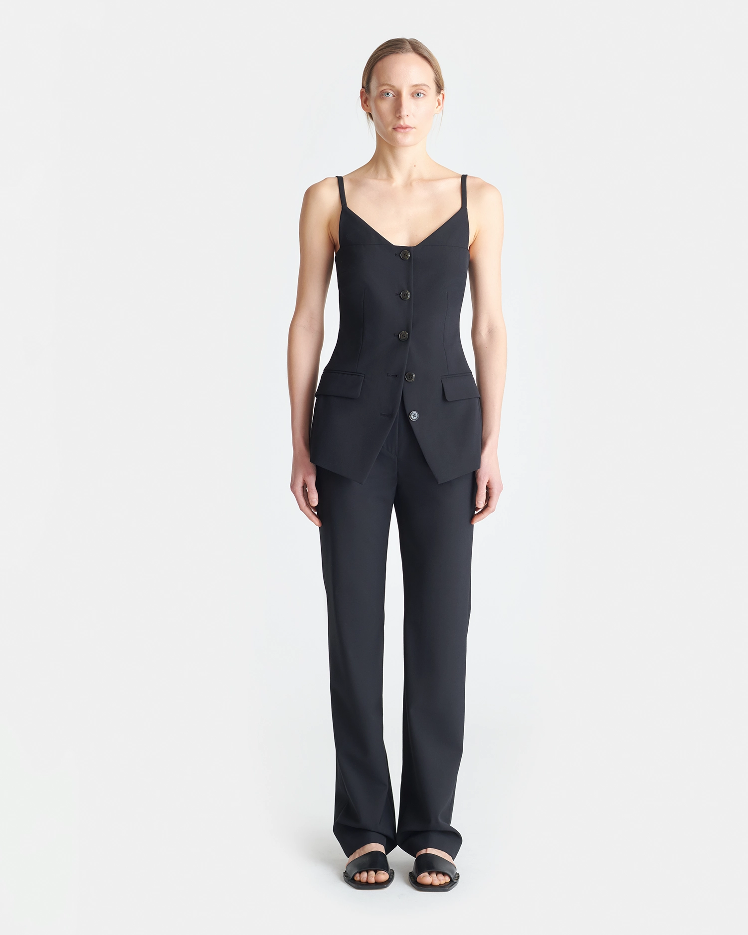 Irida - Tailored Bootcut Pants - Black Streetwear vibe Sleek Comfort