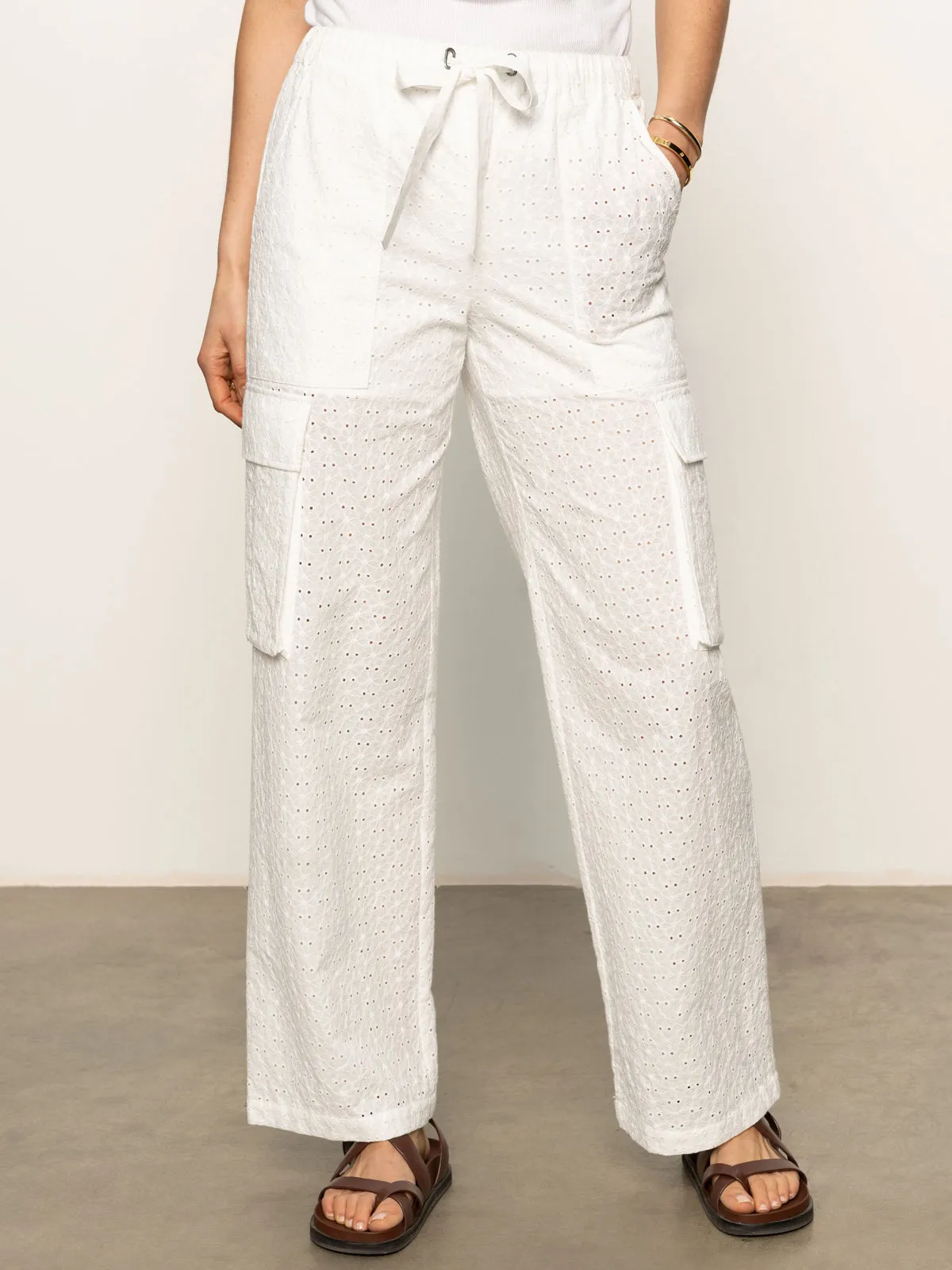 Comfort Cushioning Free Time Eyelet Semi High Rise Pant Bleached White