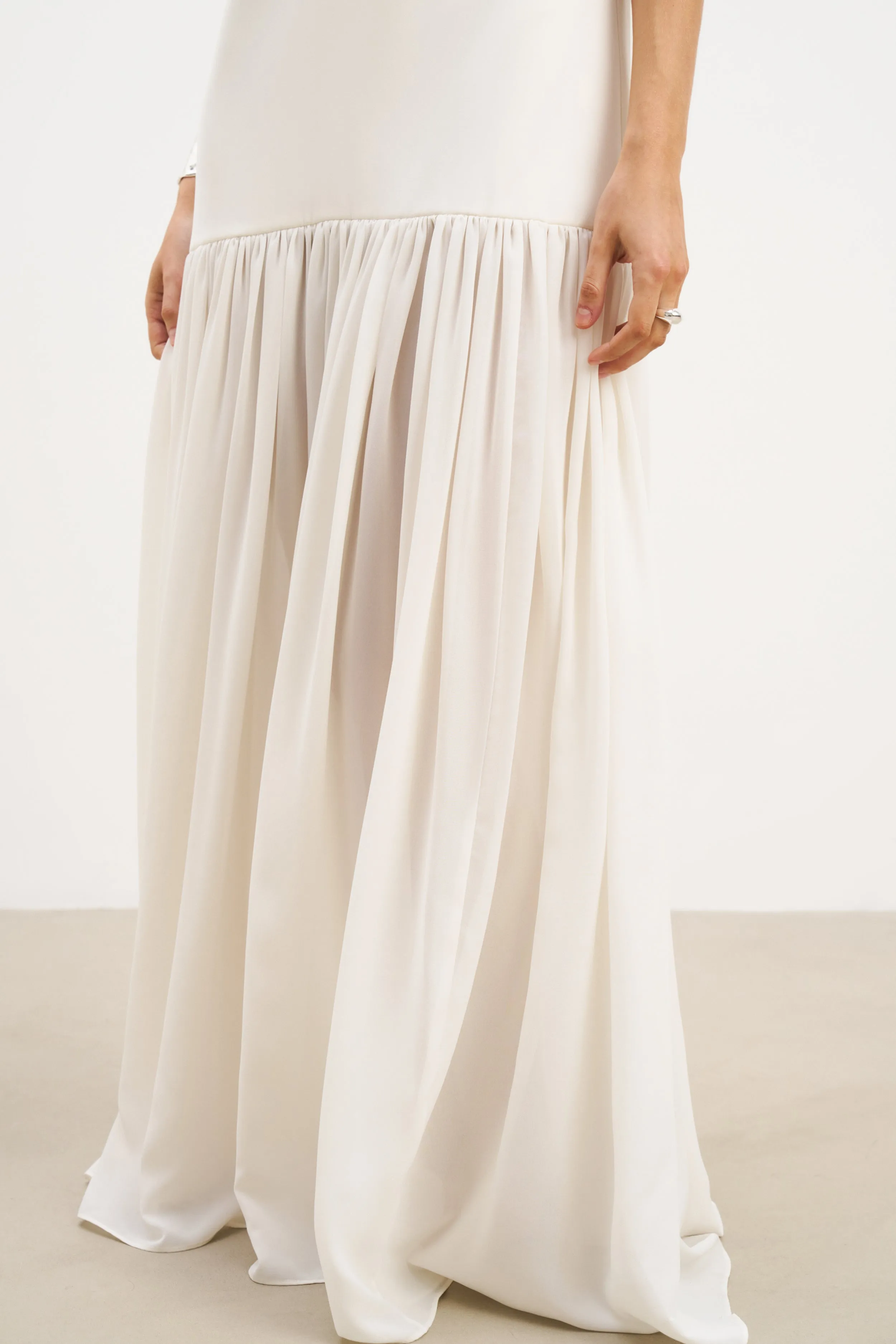 Moment Glow Flowing Dropped Waist Maxi Dress - Cream