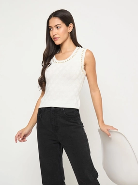 Madame Chain Accented Sleeveless White Knitted Top Versatile Design NonChafe Lining