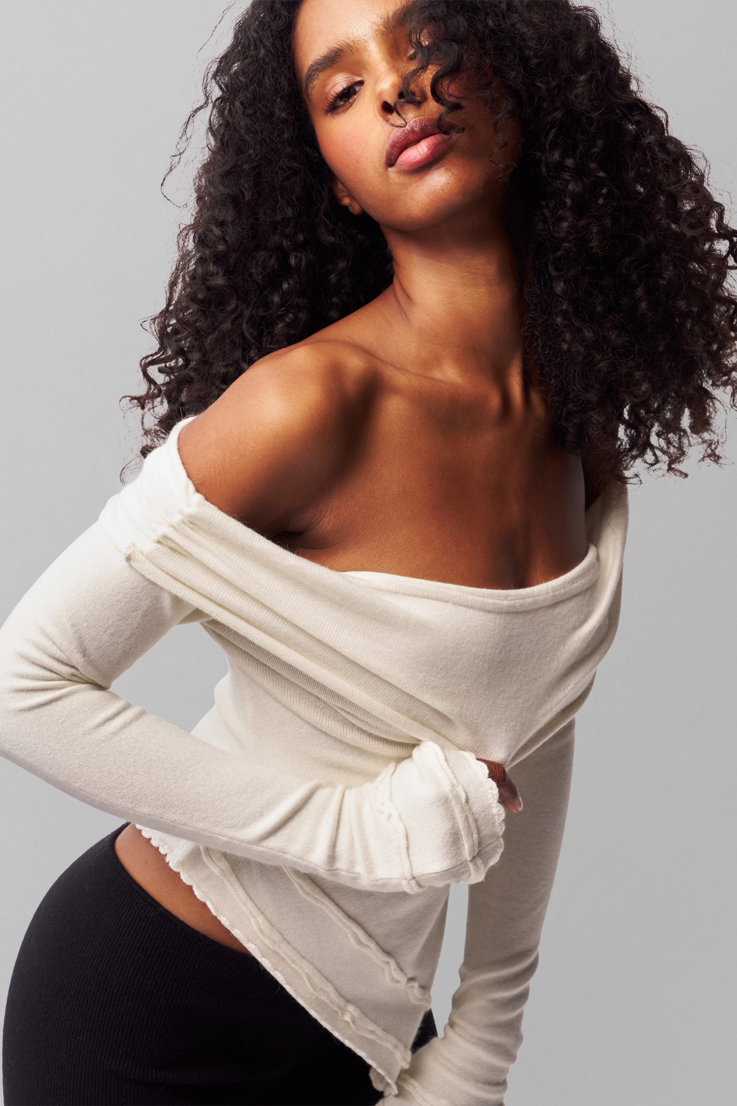 Soler Fold Over Knit Top Overlock Edge Finish Reinforced Stress Points