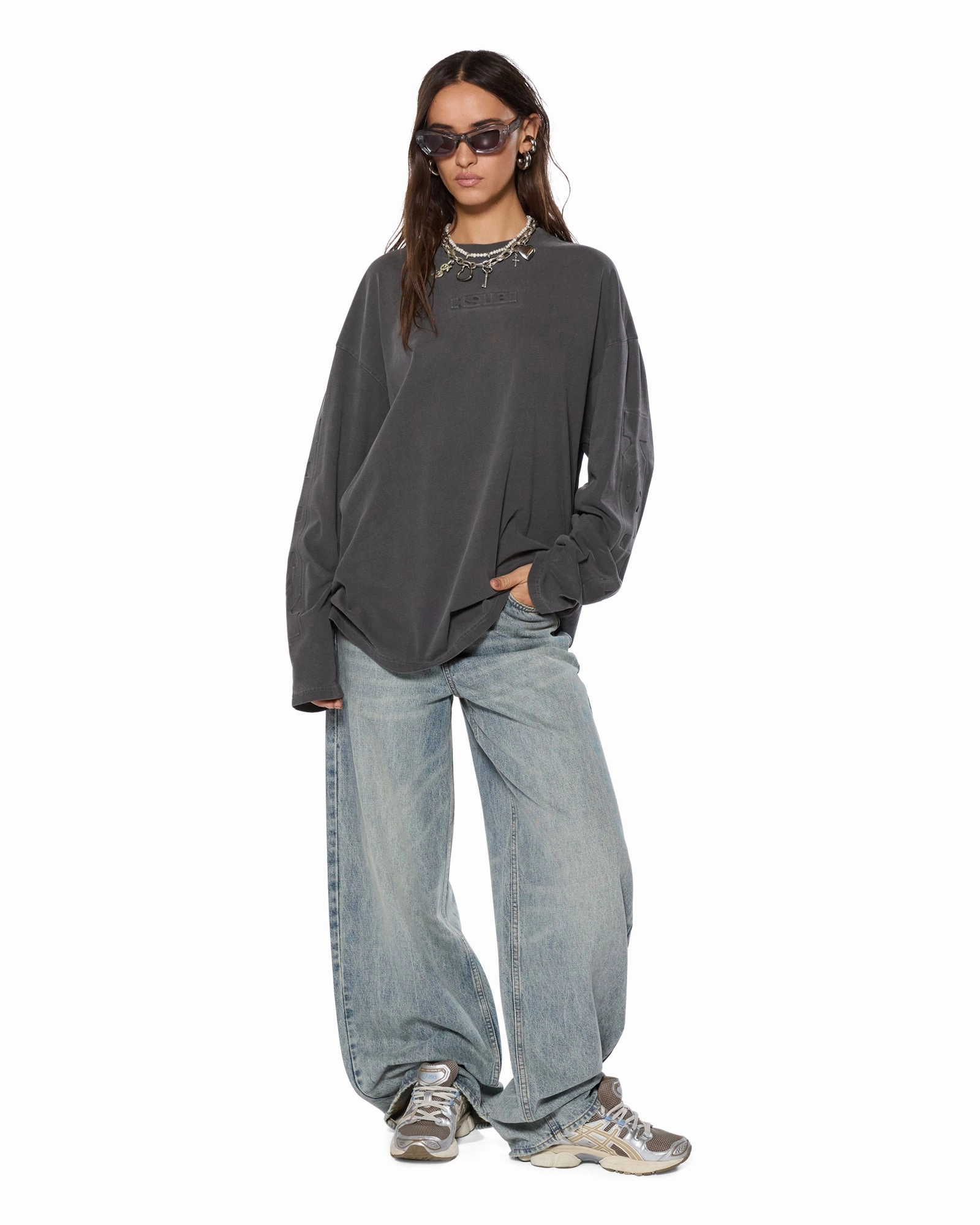 SOTT BOYFRIEND LS TEE CHARCOAL Double Stitched Seams Fashion Statement