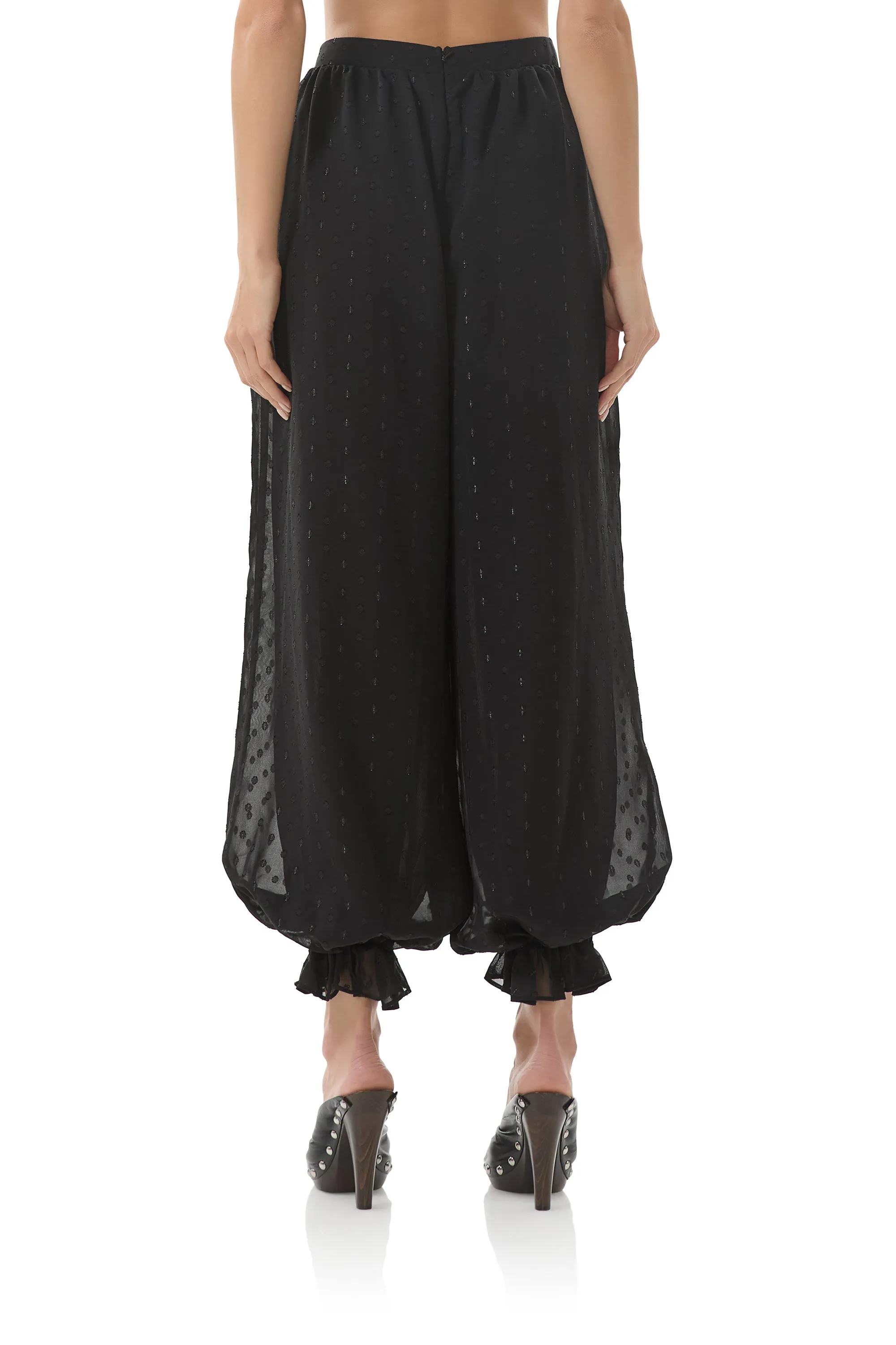 James Pant - Noir Perfect Layer Stylish Look